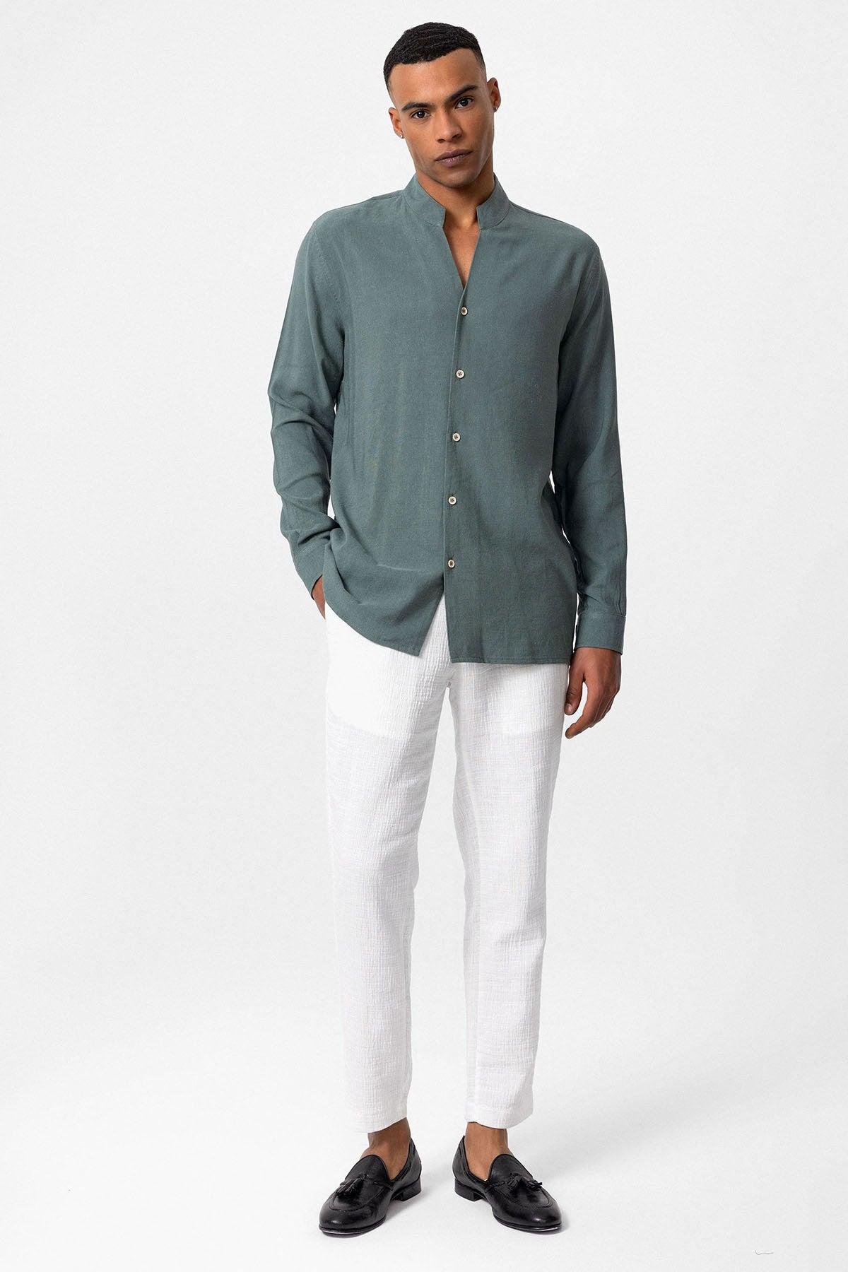 Antioch Collared Long-Sleeved Men's Shirt