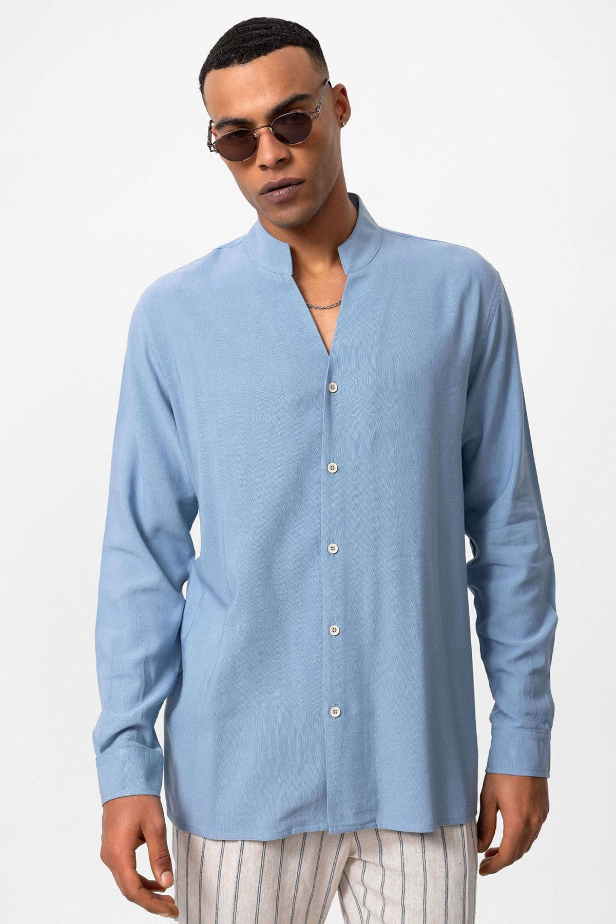 Antioch Collared Long-Sleeved Men's Shirt