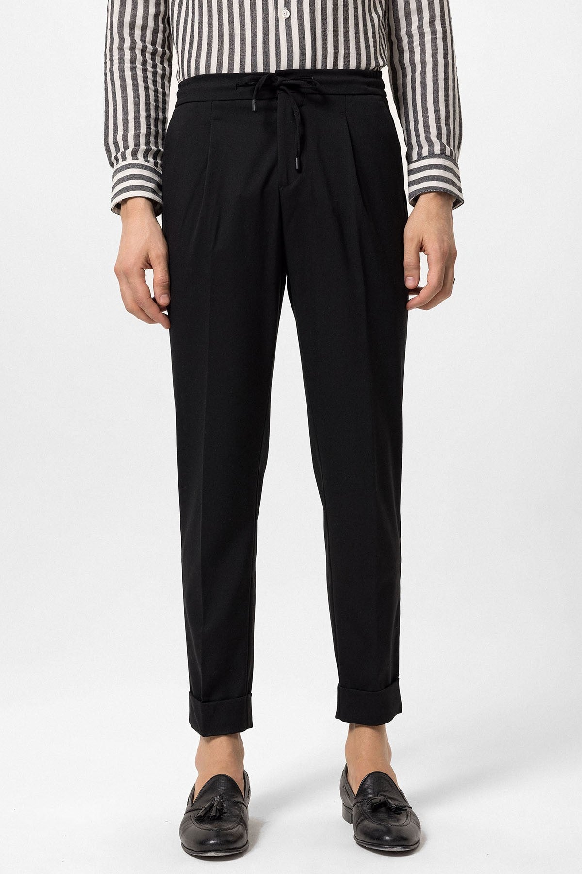 Antioch Elastic-Waist Pleated Men's Pants