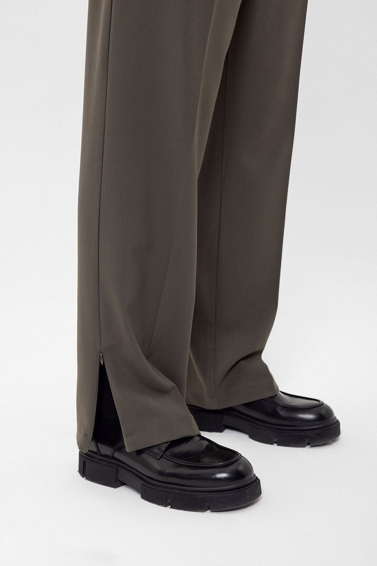 Antioch High-Waisted Zipper-Front Men's Pants