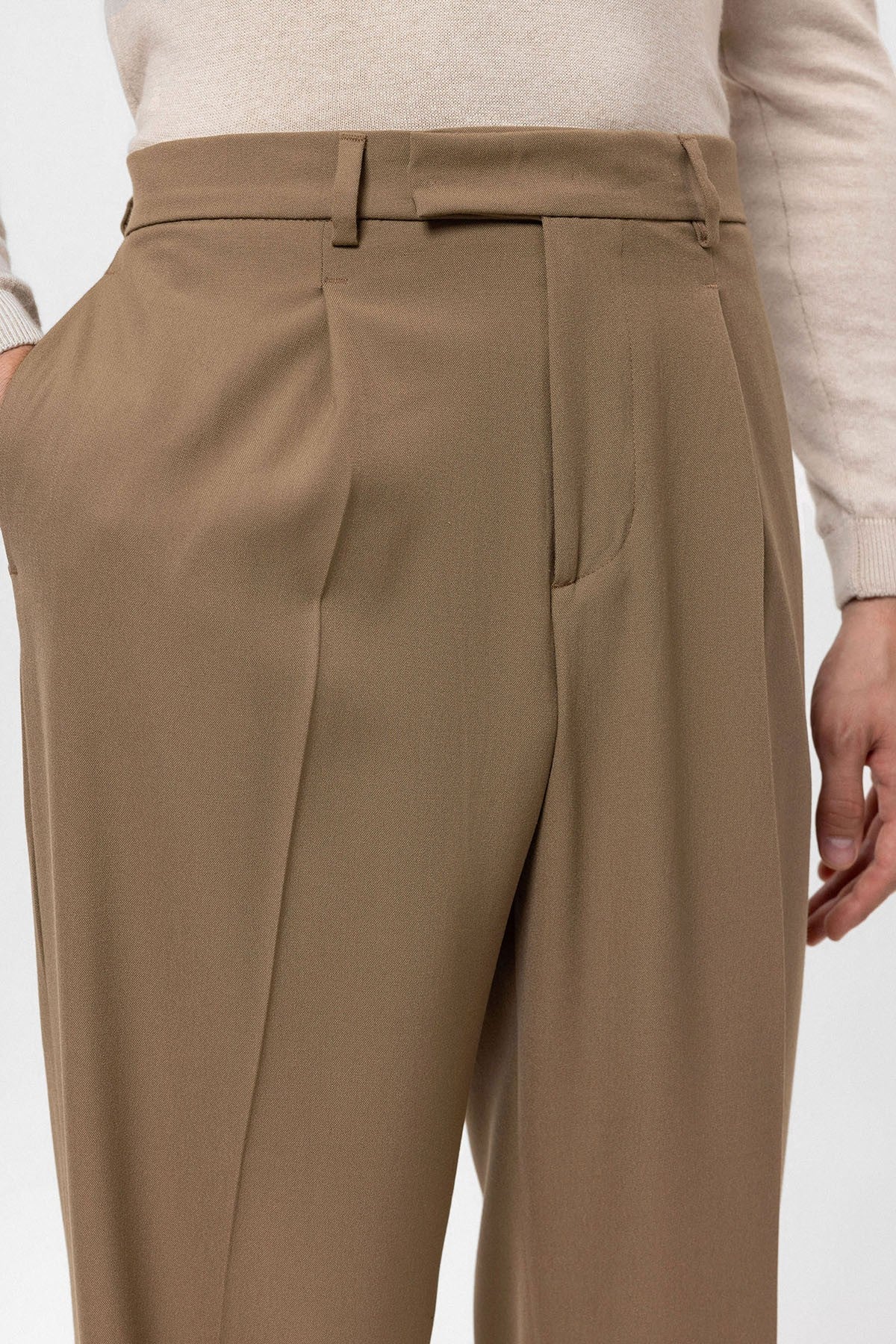 Antioch High-Waisted Zipper-Front Men's Pants