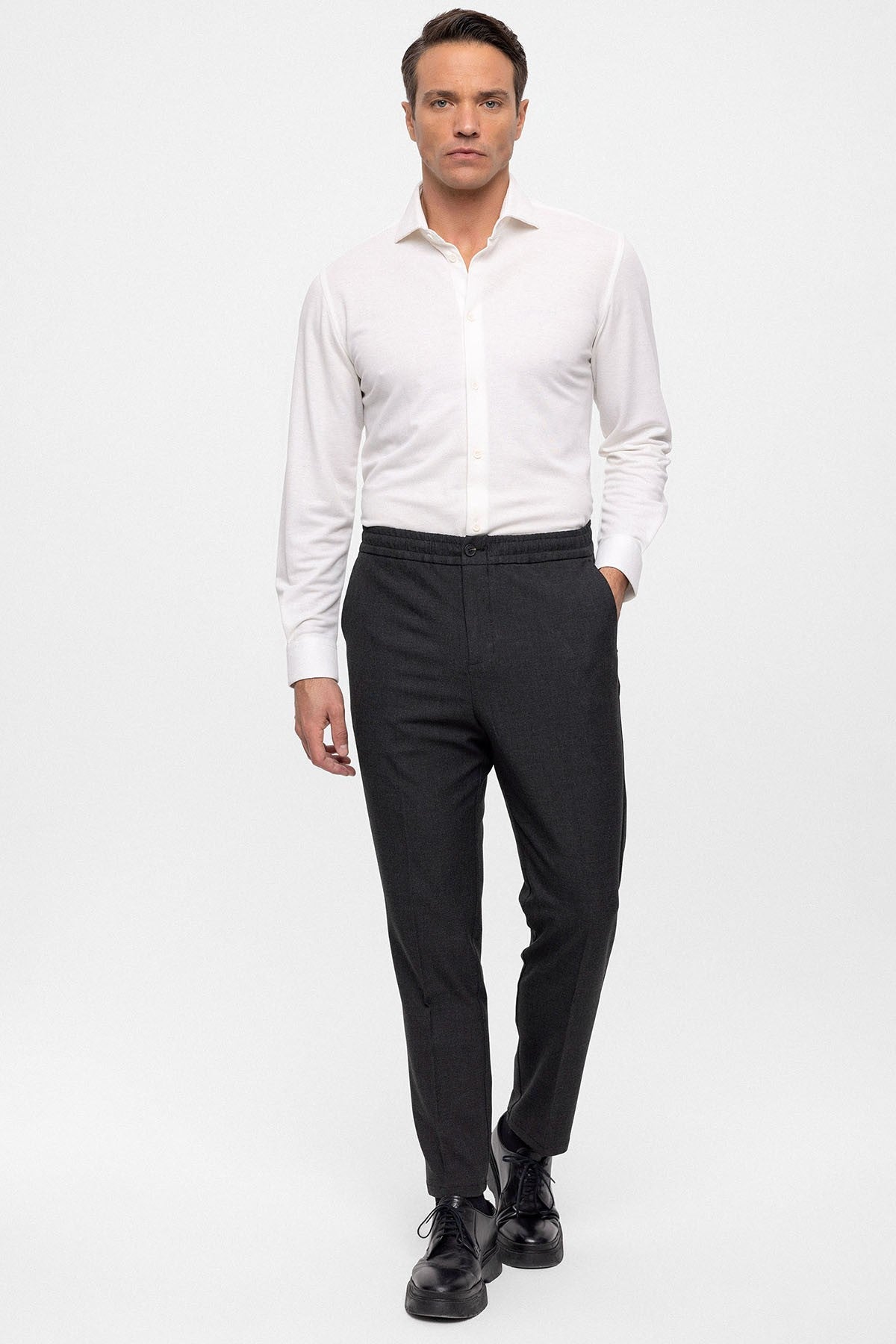 Antioch Elastic Waist Regular Fit Men's Pants