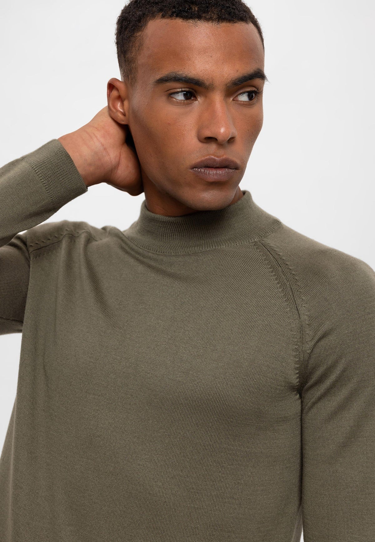 Men's Half-Turtleneck Sweater