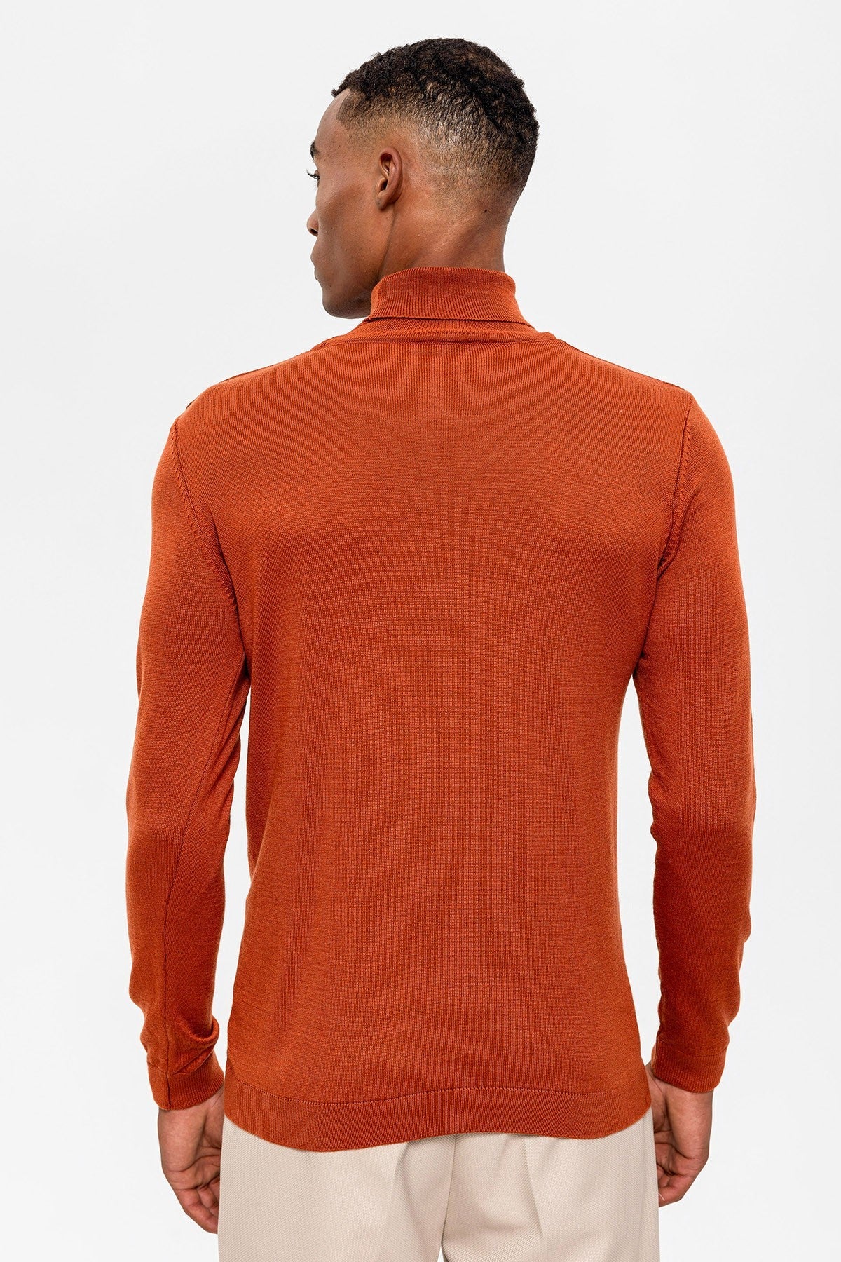 Men's Full-Neck Sweater
