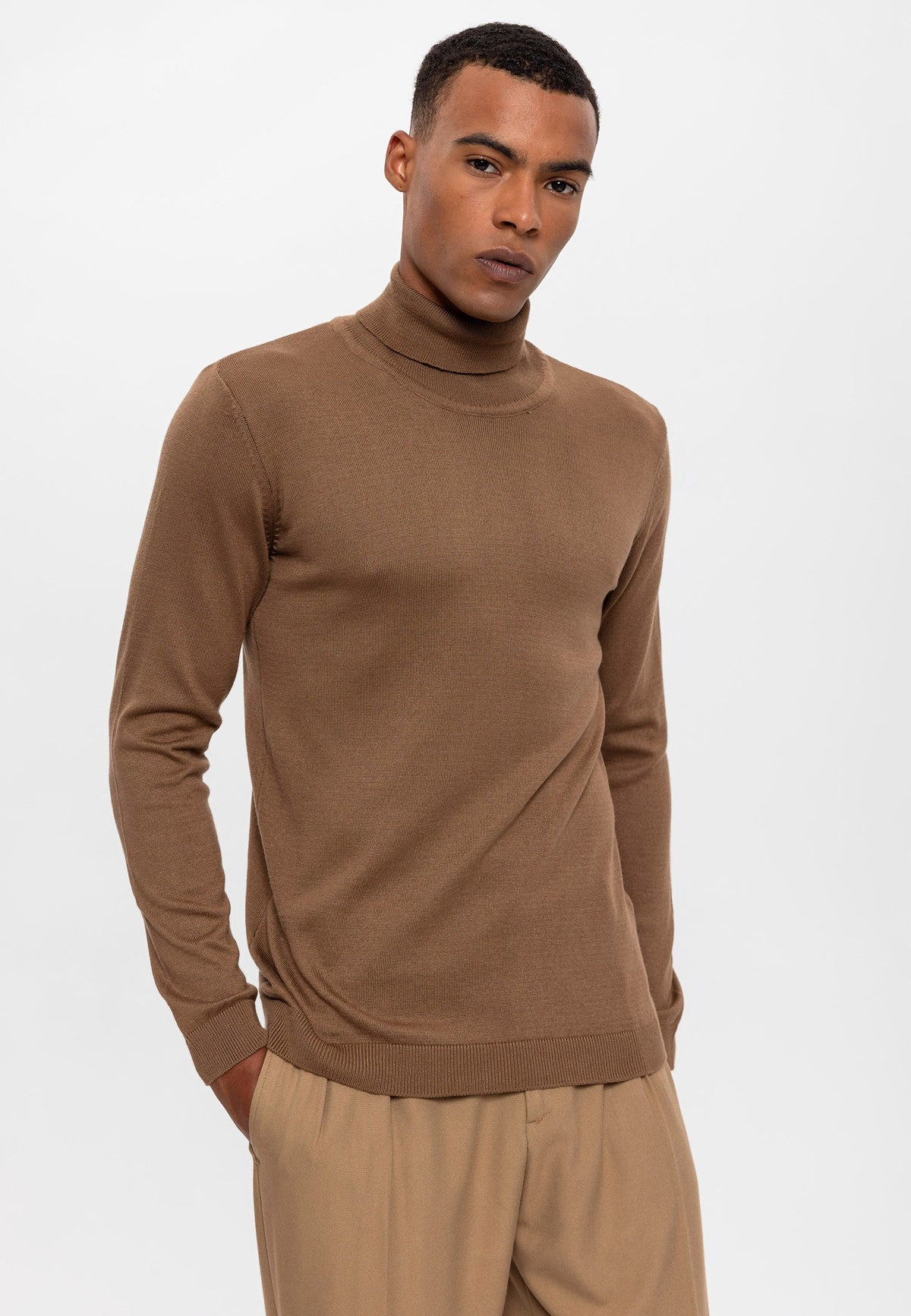 Men's Full-Neck Sweater