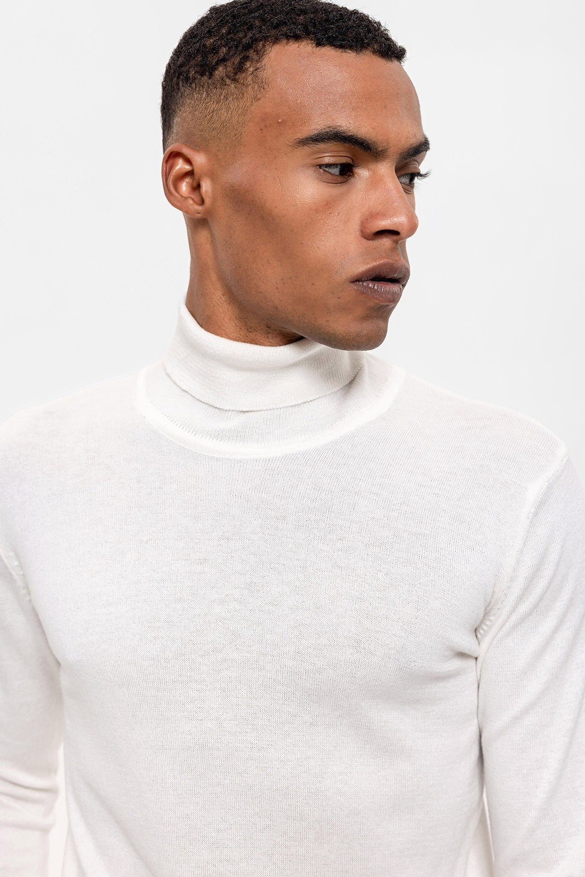 Men's Full-Neck Sweater