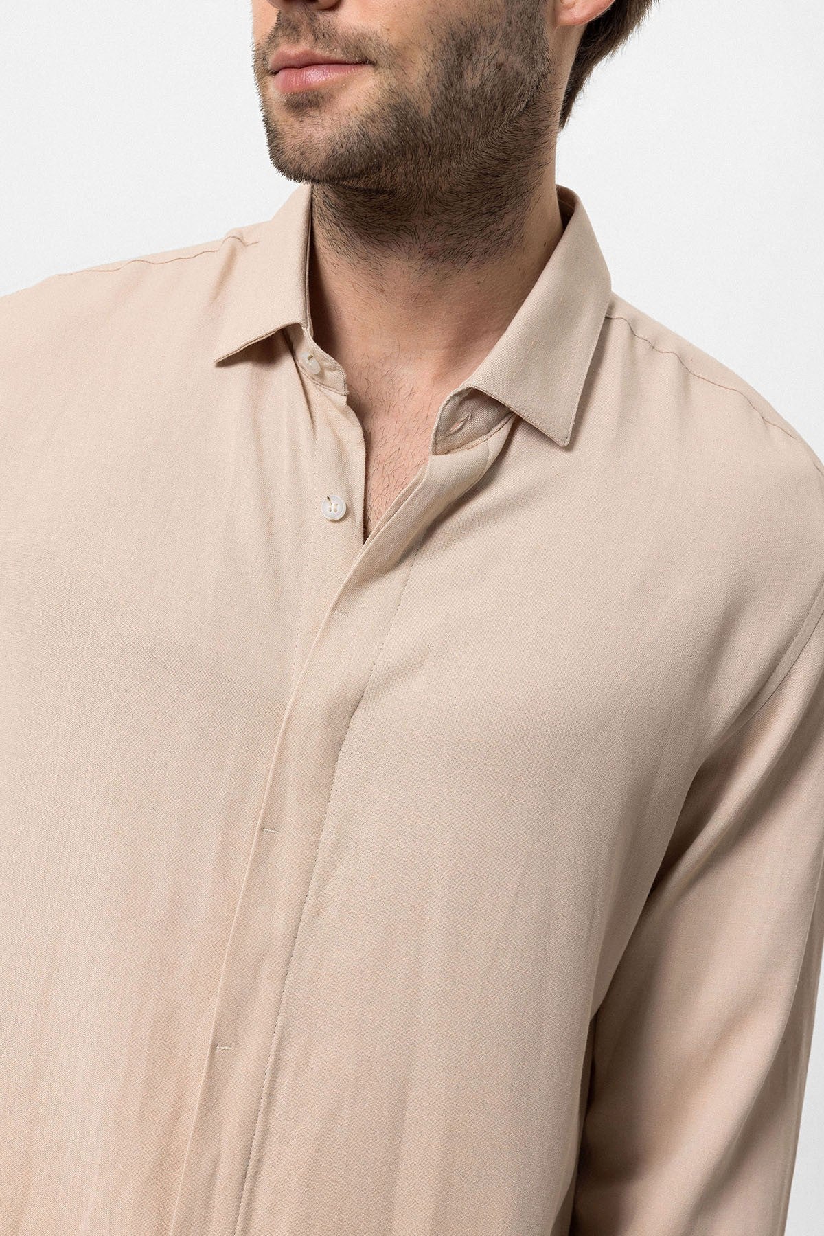 Antioch Hidden-Button Linen-Blend Men's Shirt