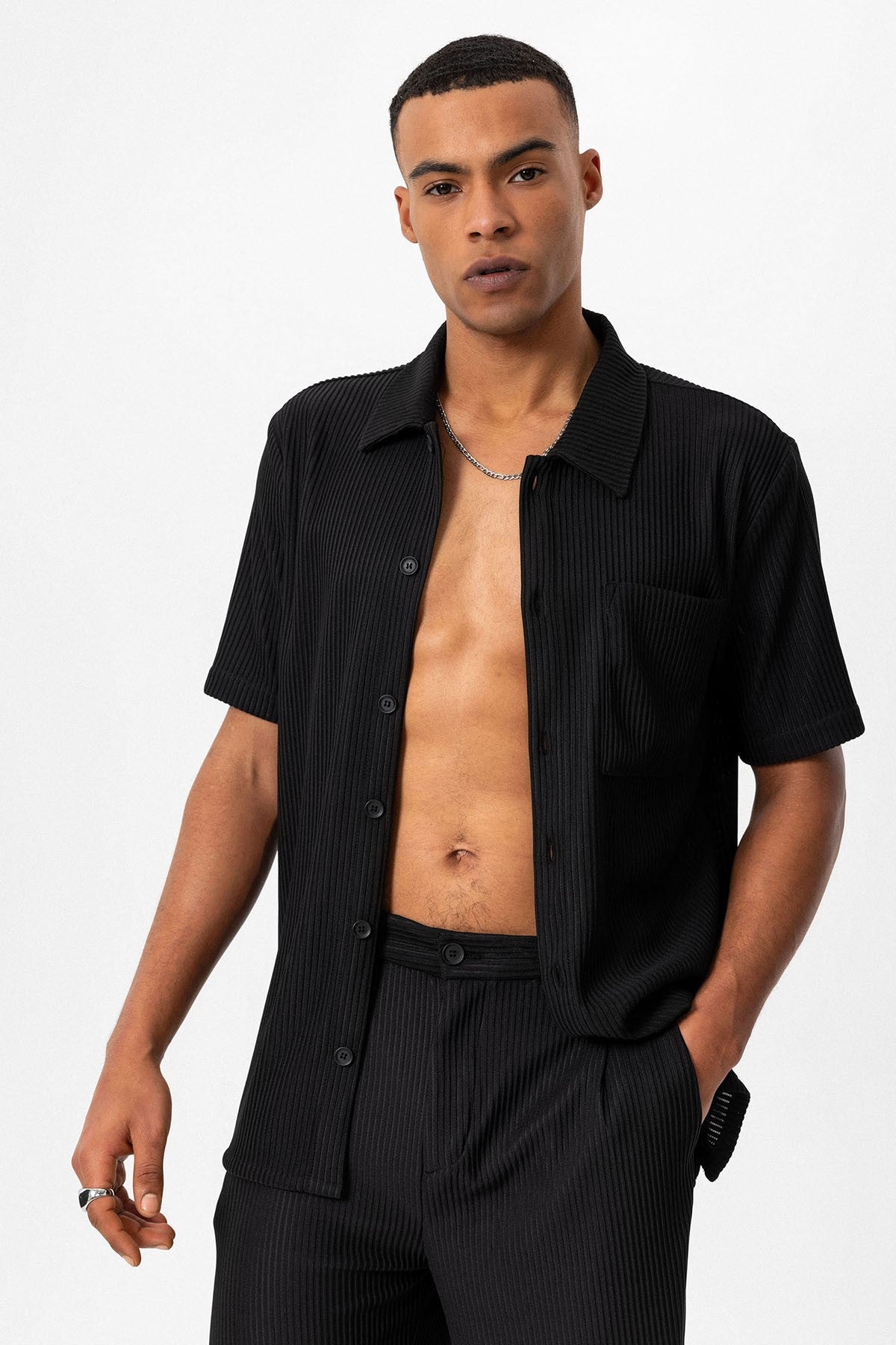 Antioch Ribbed Short-Sleeve Men's Shirt