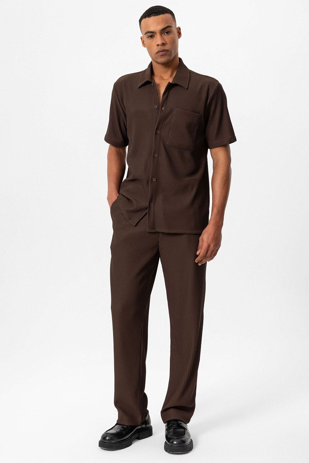 Antioch Ribbed Short-Sleeve Men's Shirt