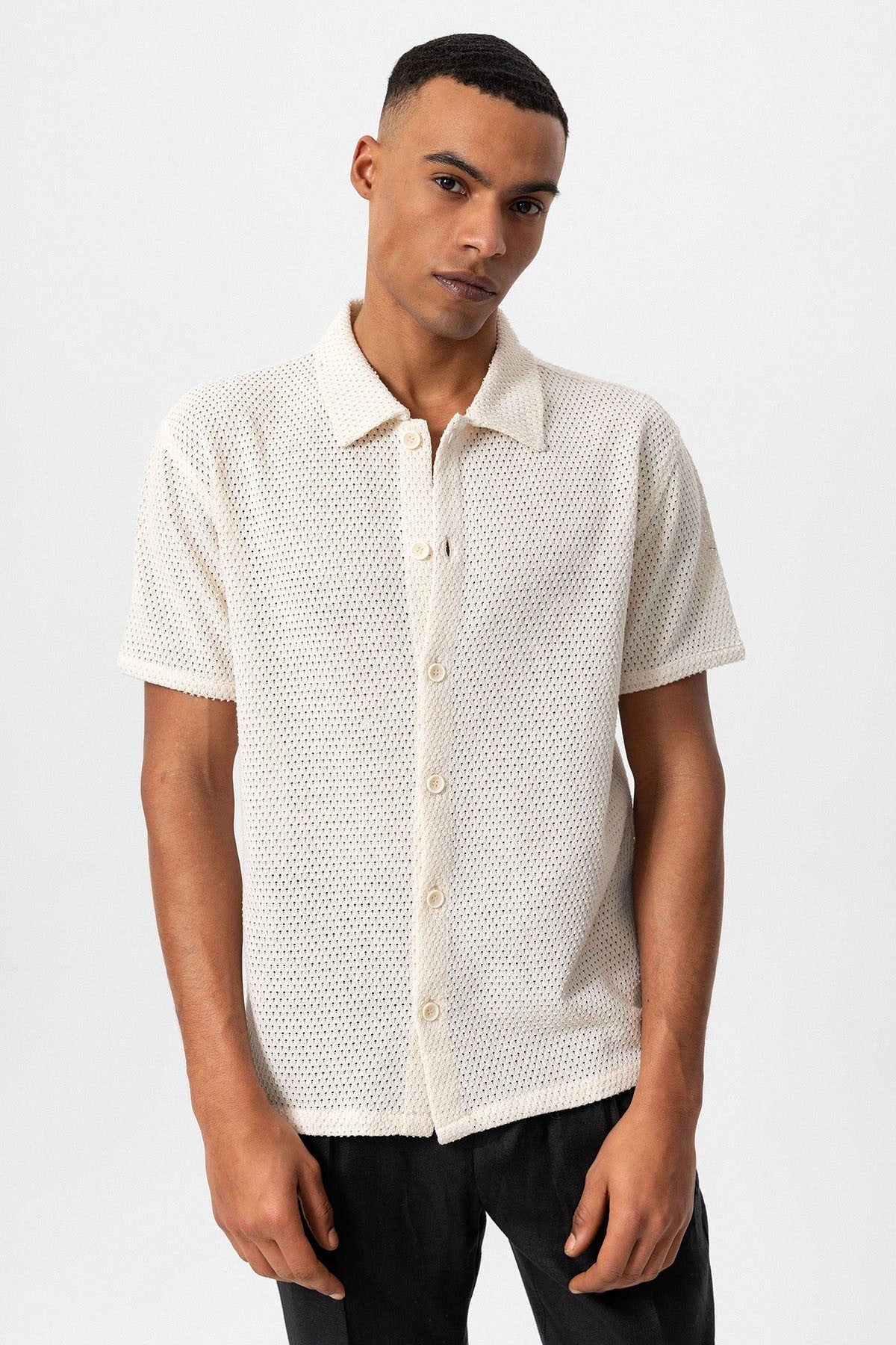 Antioch Textured Short-Sleeve Men's Shirt