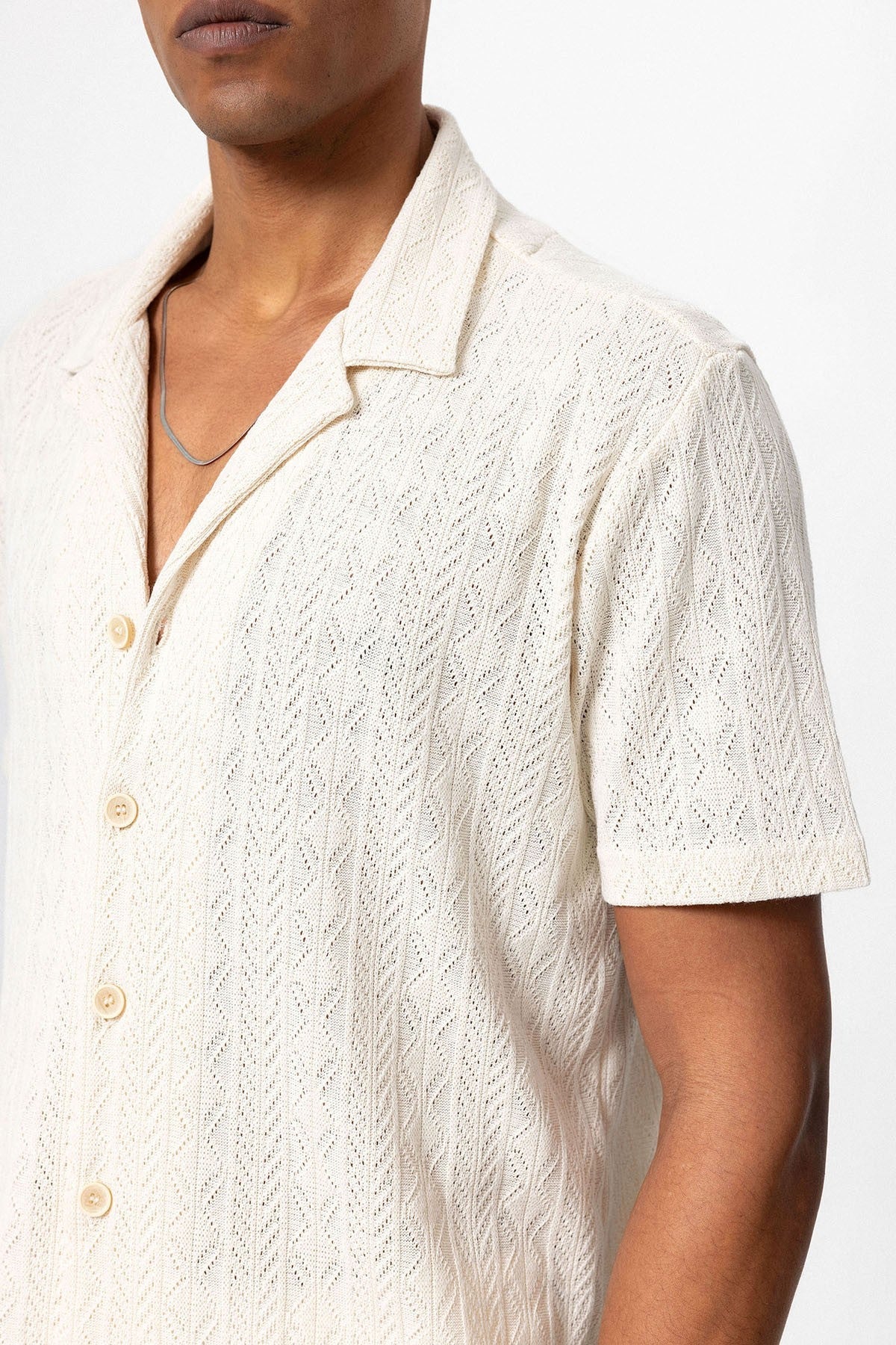 Antioch Men's Shirt with Apache Collar and Knitted Pattern