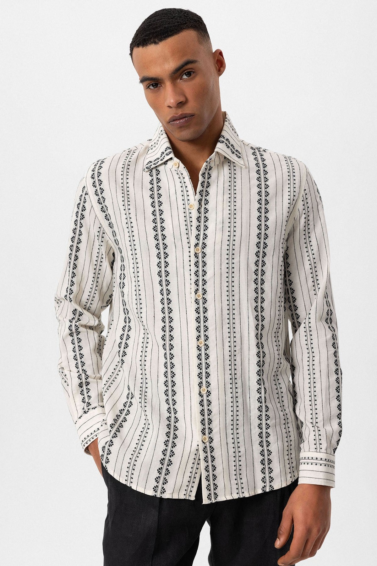 Antioch Long-Sleeved Men's Shirt with Ethnic Pattern