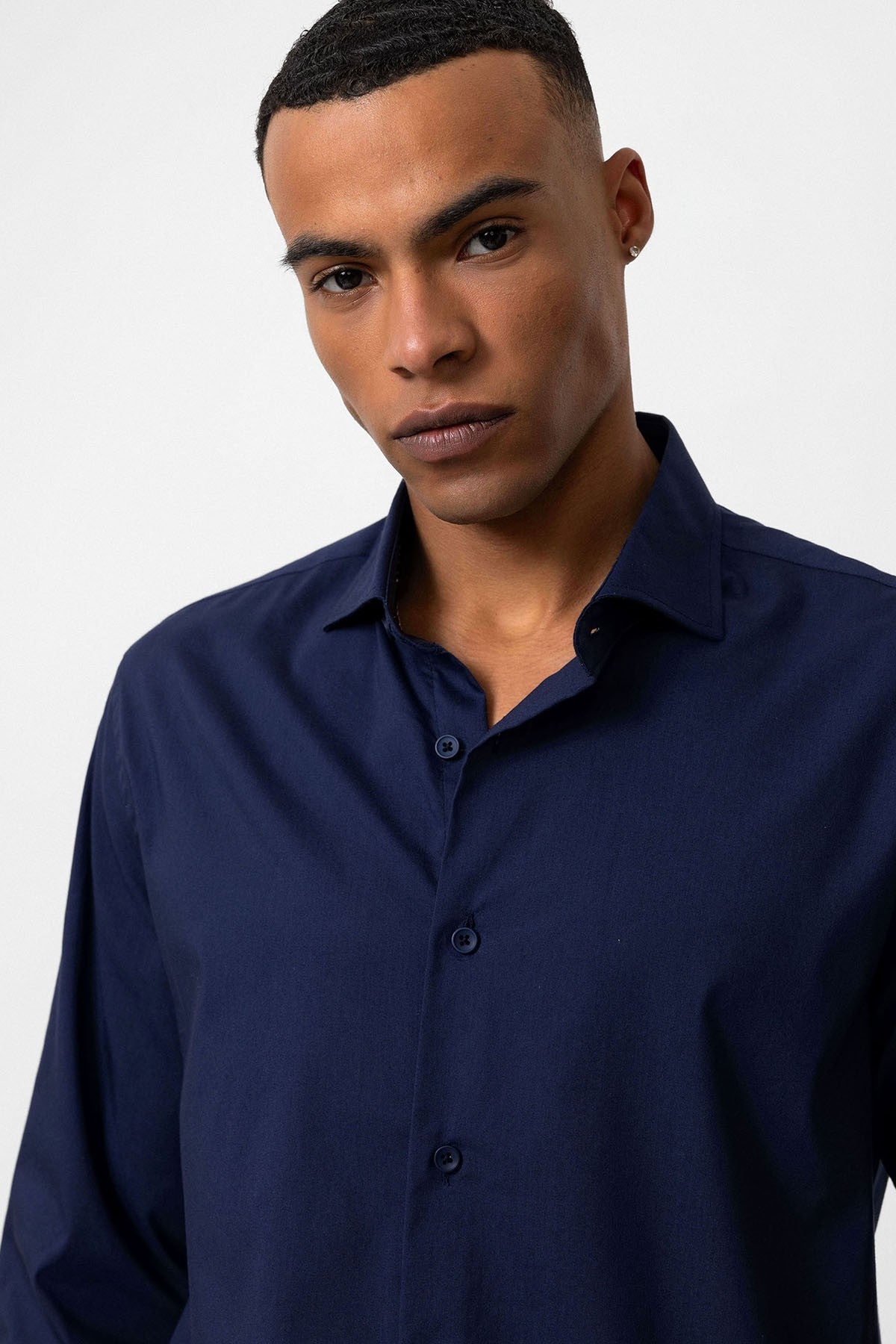 Antioch Slim Fit Classic Men's Shirt