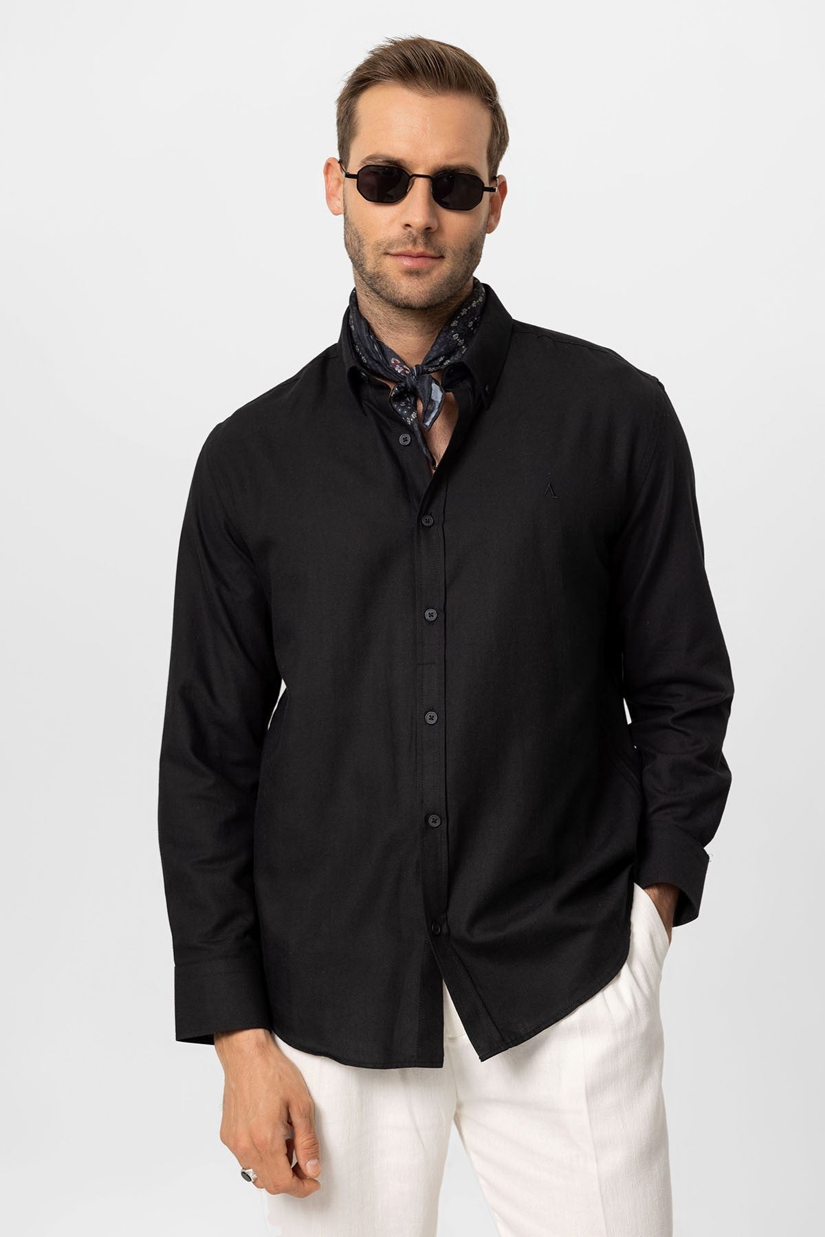 Antioch Button-Down Slim-Fit Men's Shirt