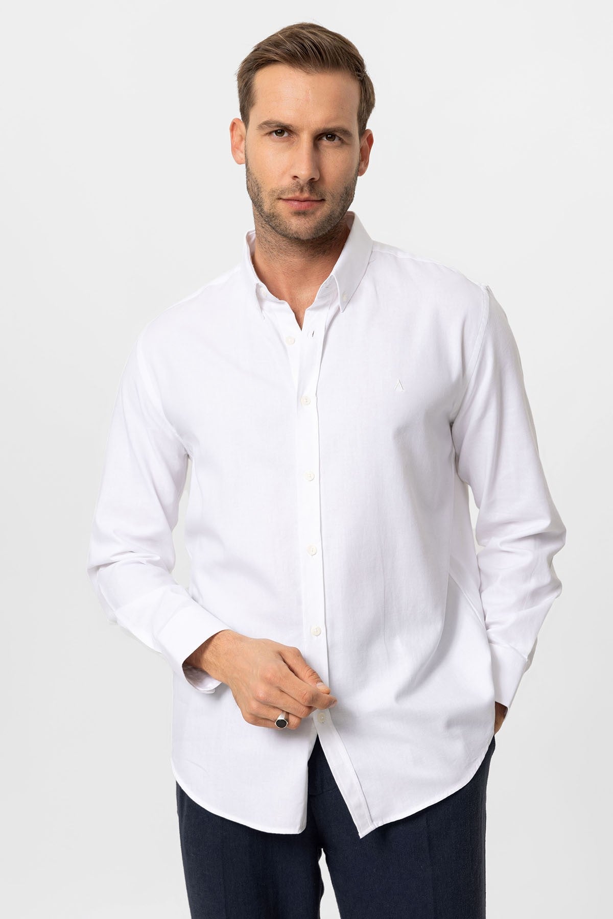 Antioch Button-Down Slim-Fit Men's Shirt
