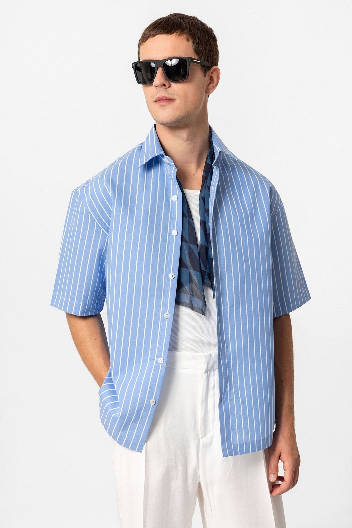 Antioch Oversized Short-Sleeve Striped Men's Shirt