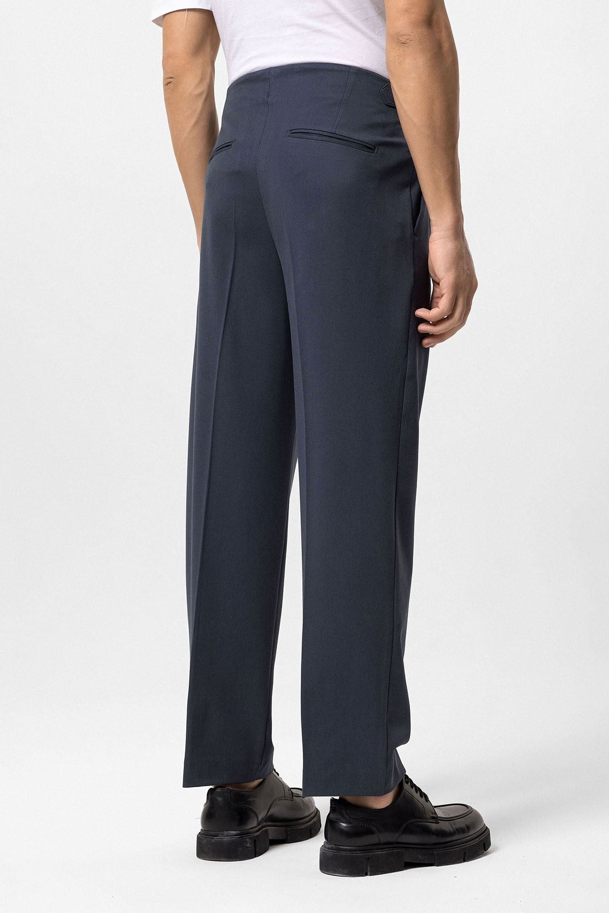Antioch High-Waisted Men's Pants with Buckle Detail and Relaxed Fit