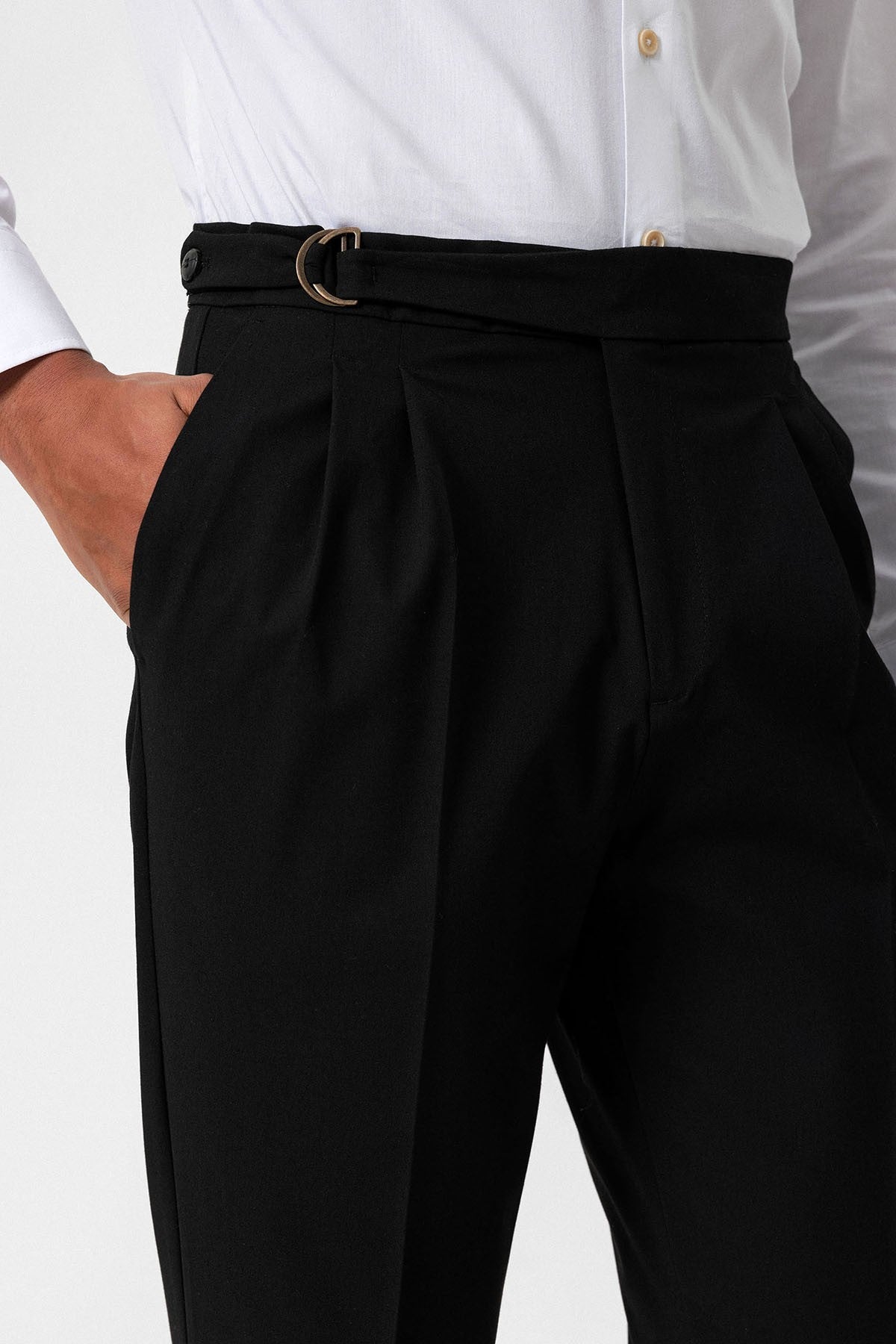 Antioch High-Waisted Buckle-Closure Pleated Men's Pants