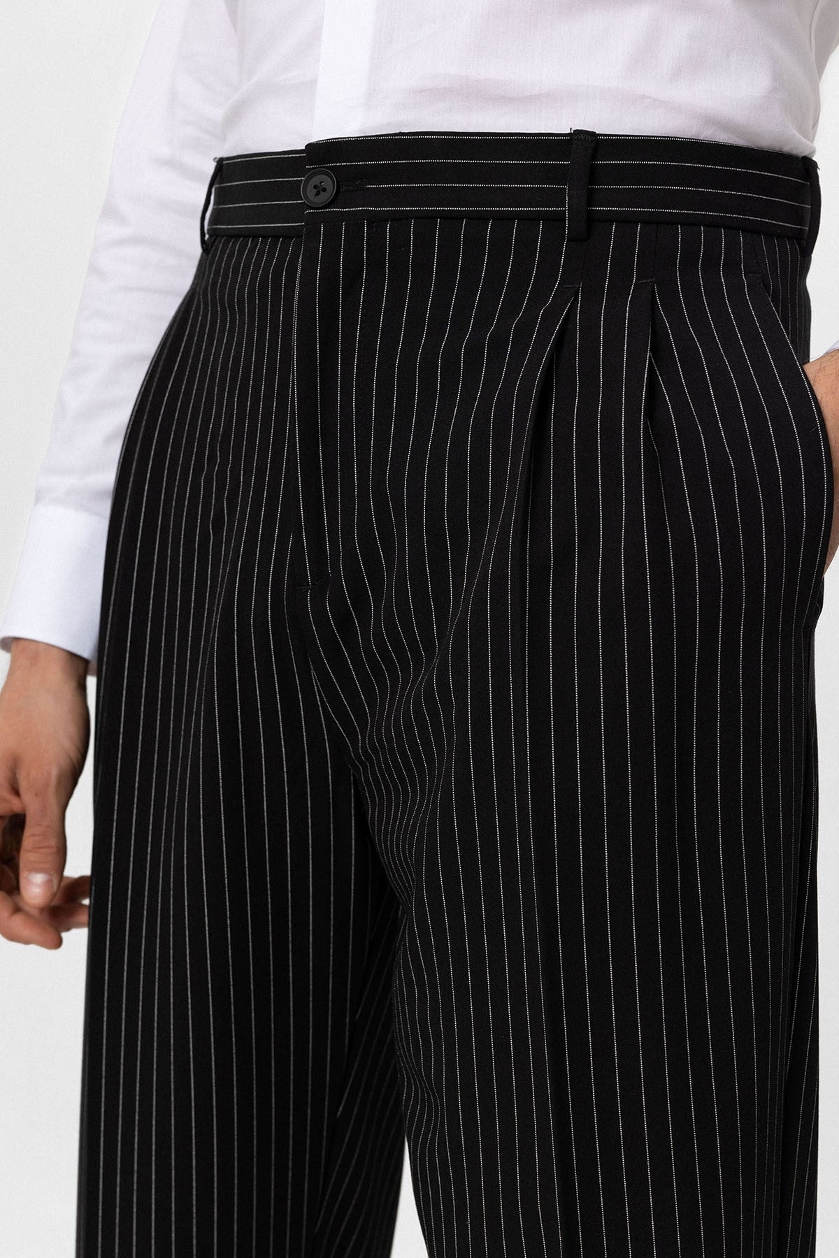 Antioch High-Waisted Relaxed-Fit Striped Men's Pants