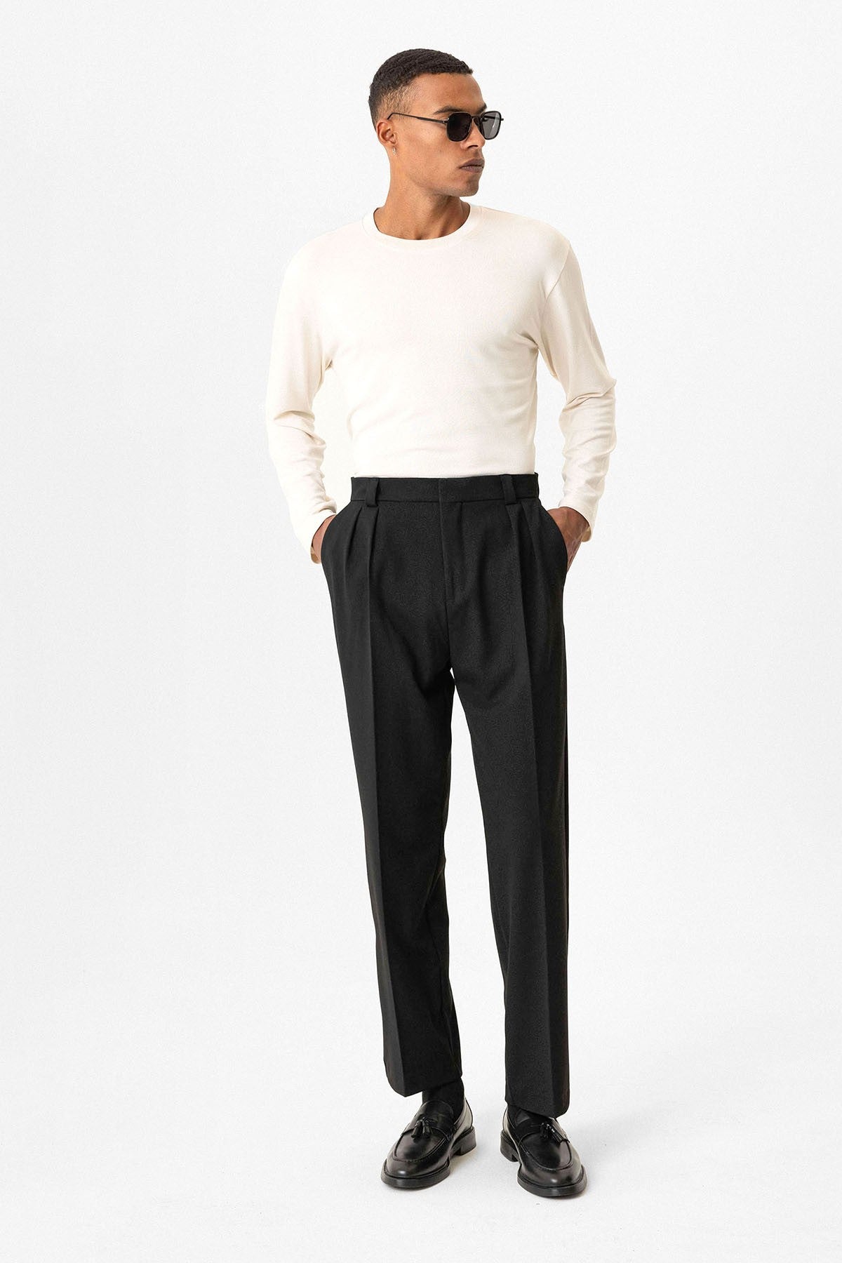 Antioch High-Waisted Pleated Relaxed-Fit Baggy Men's Pants