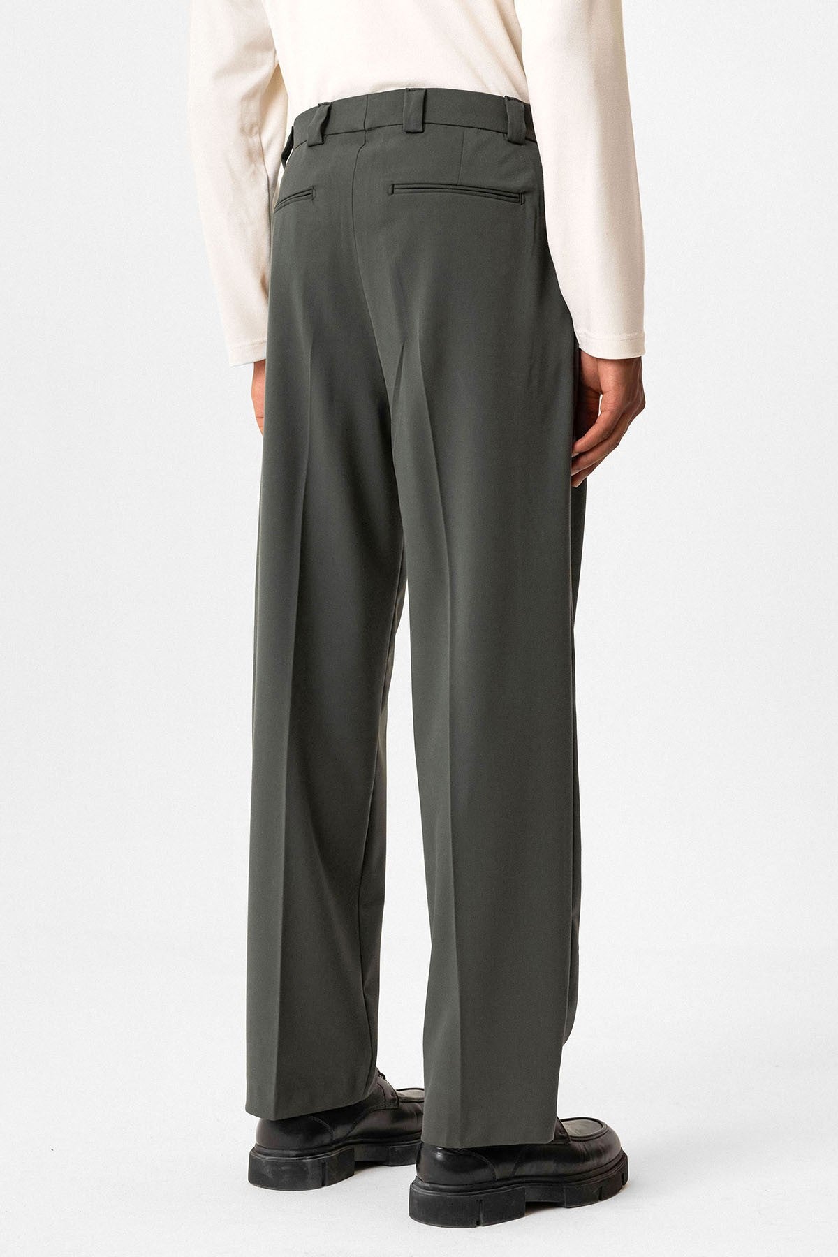 Antioch High-Waisted Pleated Relaxed-Fit Baggy Men's Pants