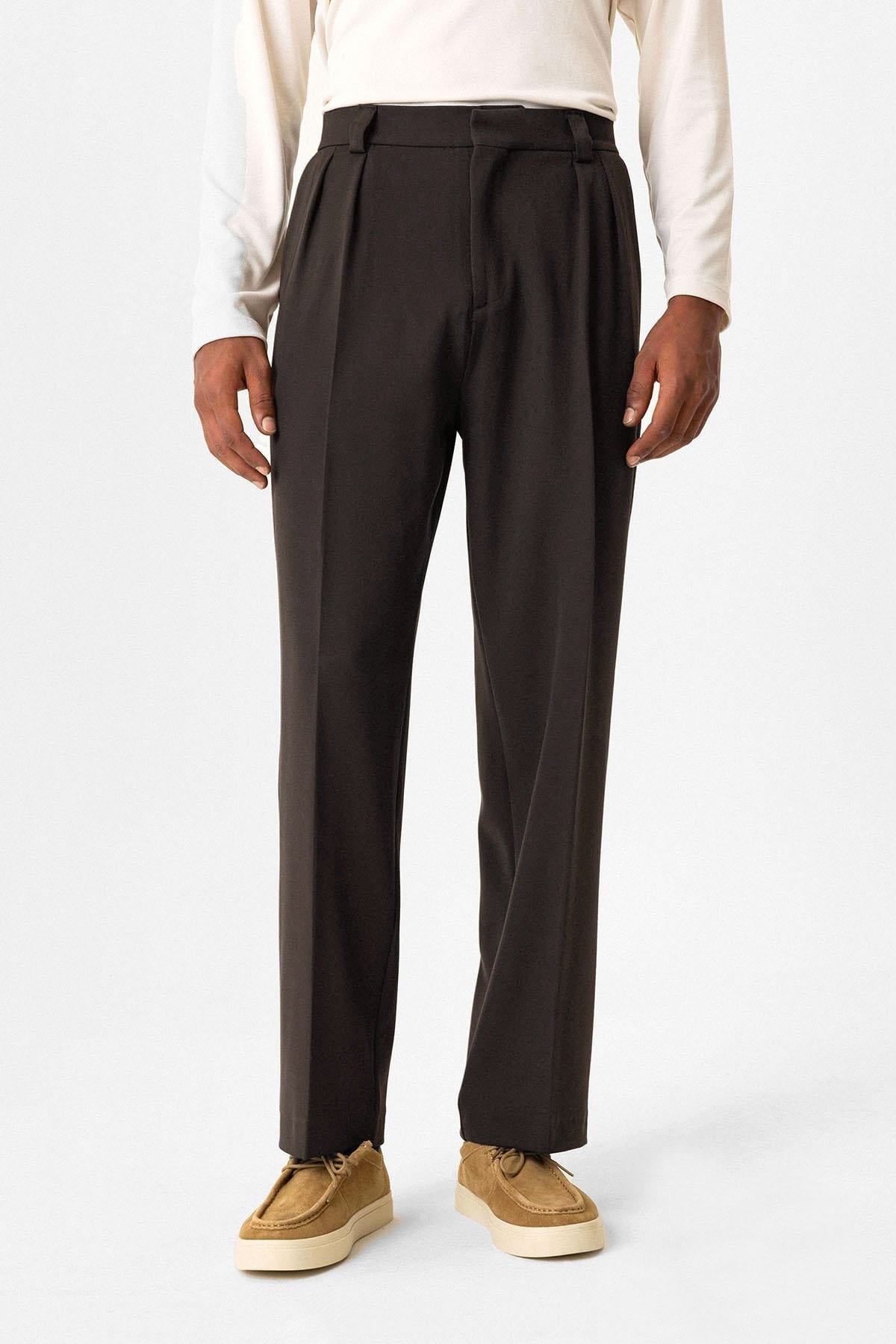 Antioch High-Waisted Pleated Relaxed-Fit Baggy Men's Pants