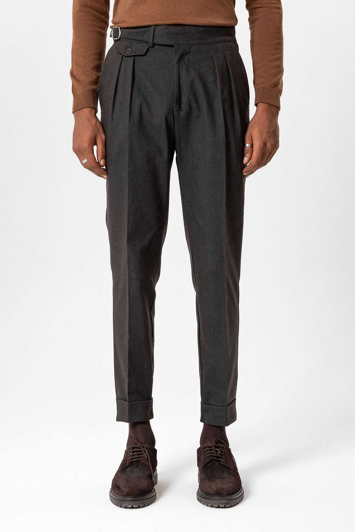 Antioch Toka Detailed High-Waisted Men's Pants