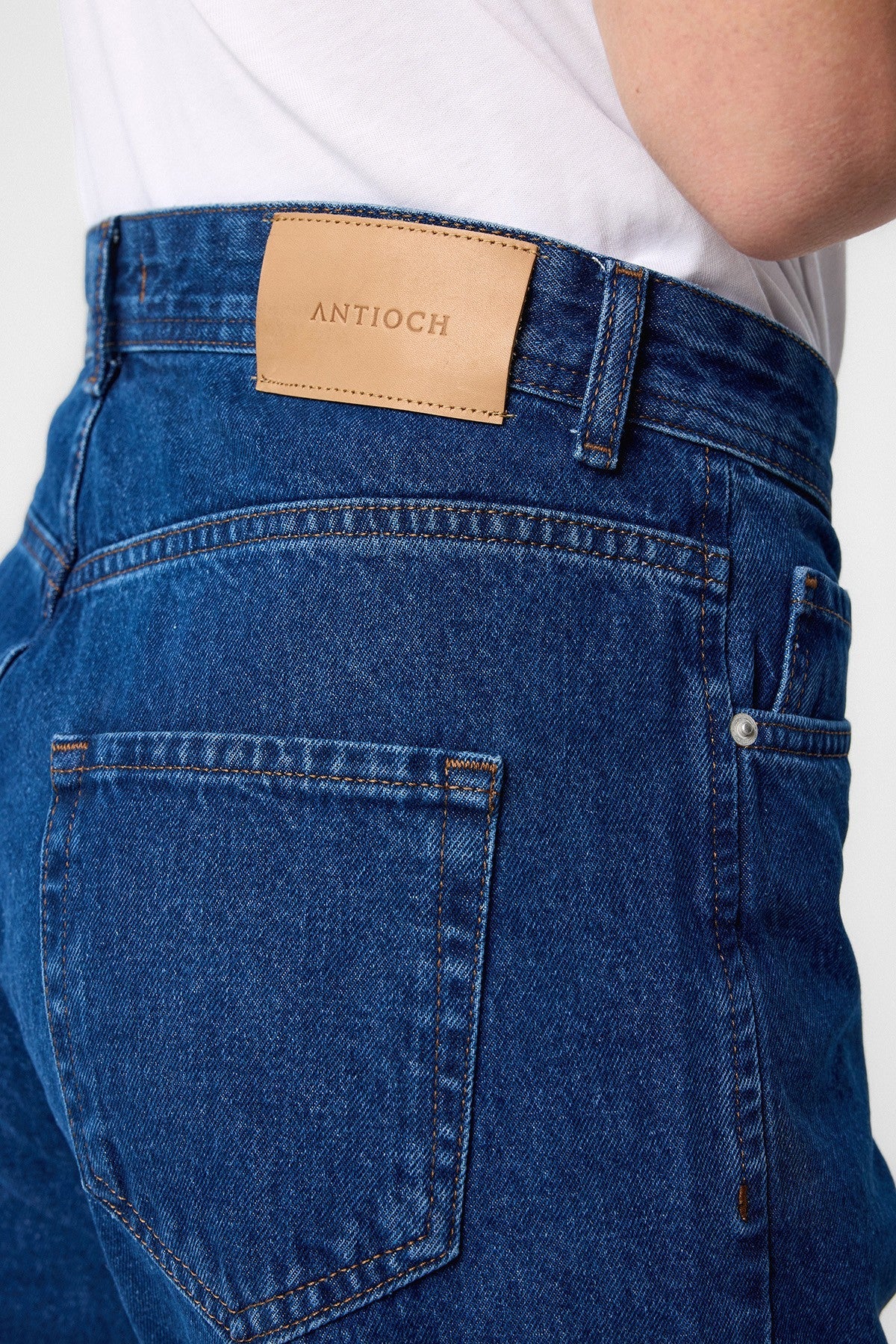 Antioch High-Waisted Regular-Fit Men's Jeans