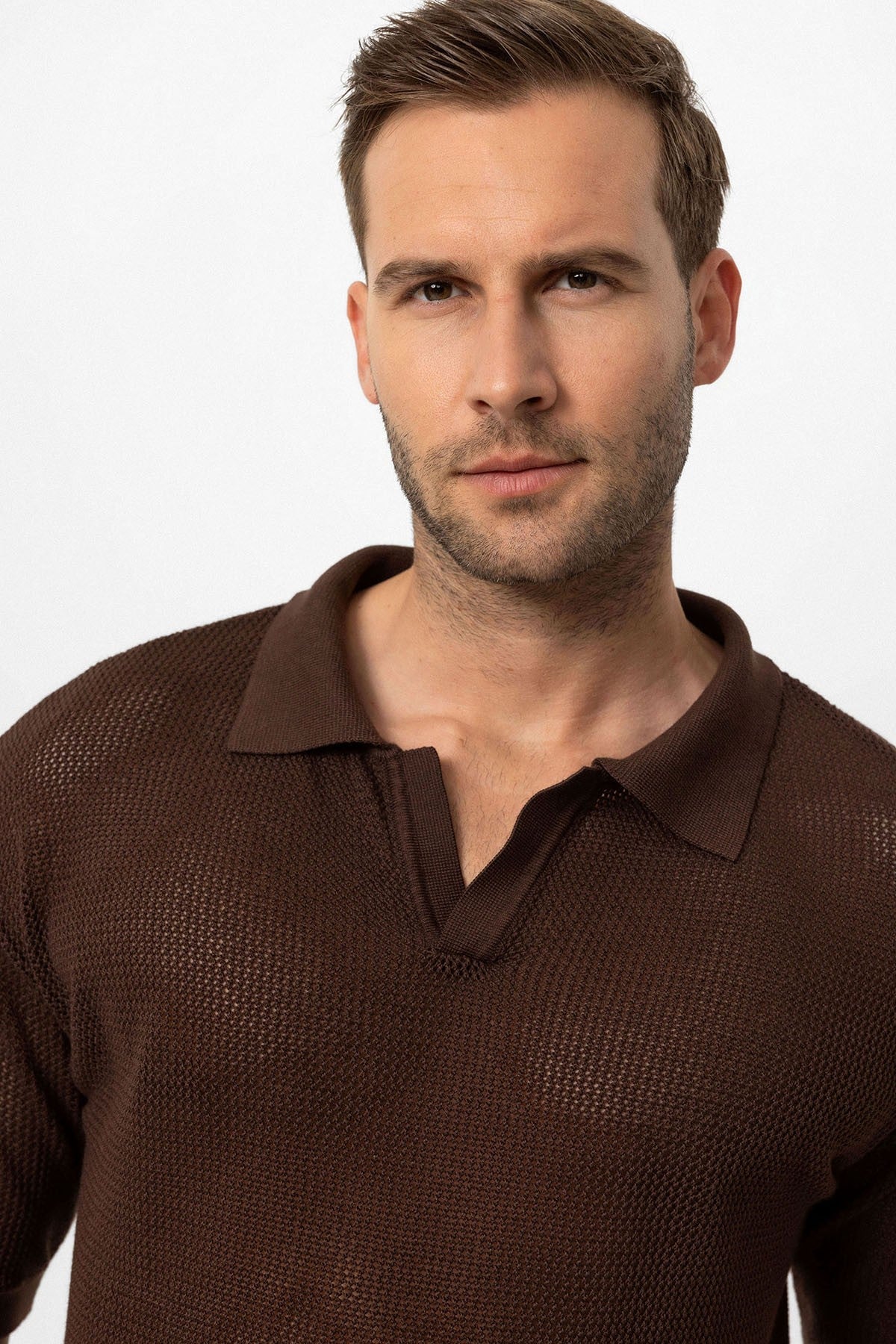 Men's Polo-Neck Openwork T-Shirt
