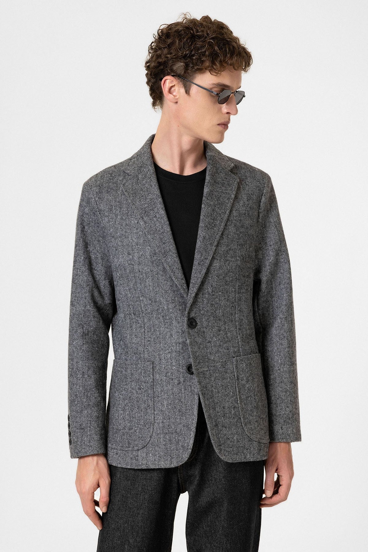 Antioch Slim-Fit Herringbone-Patterned Men's Blazer