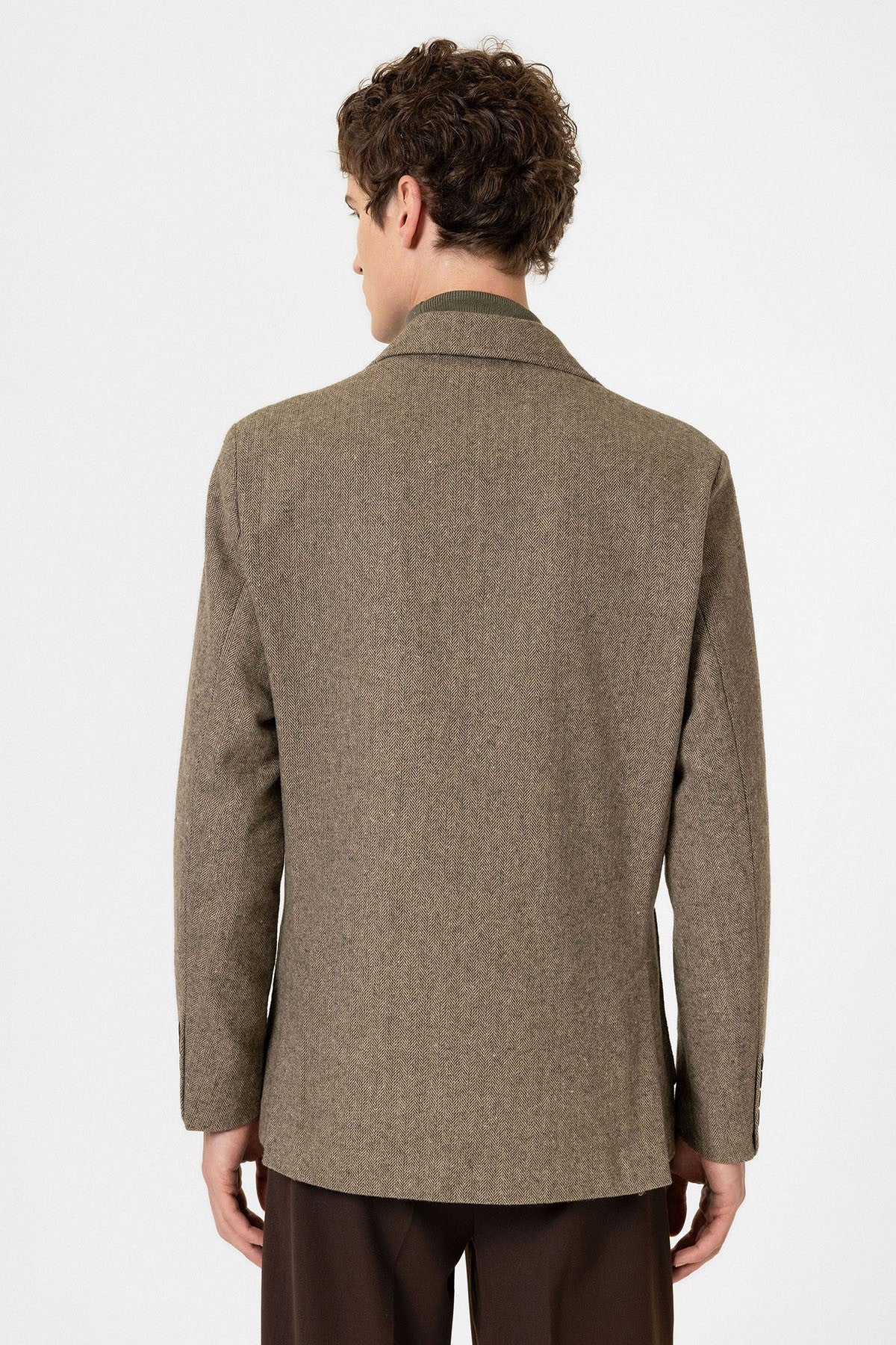 Antioch Slim-Fit Herringbone-Patterned Men's Blazer