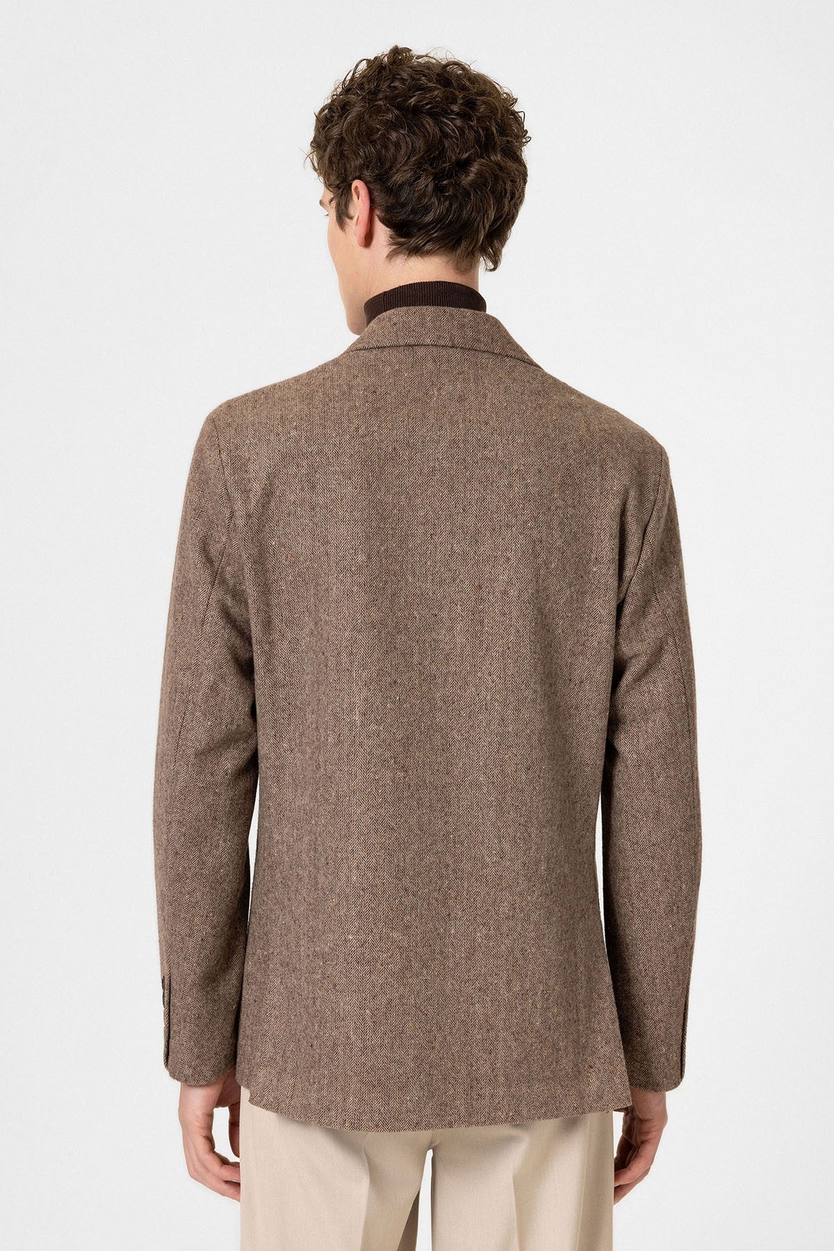 Antioch Slim-Fit Herringbone-Patterned Men's Blazer