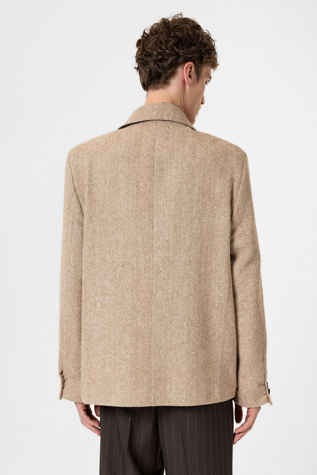 Antioch Oversized Men's Blazer with Herringbone Pattern
