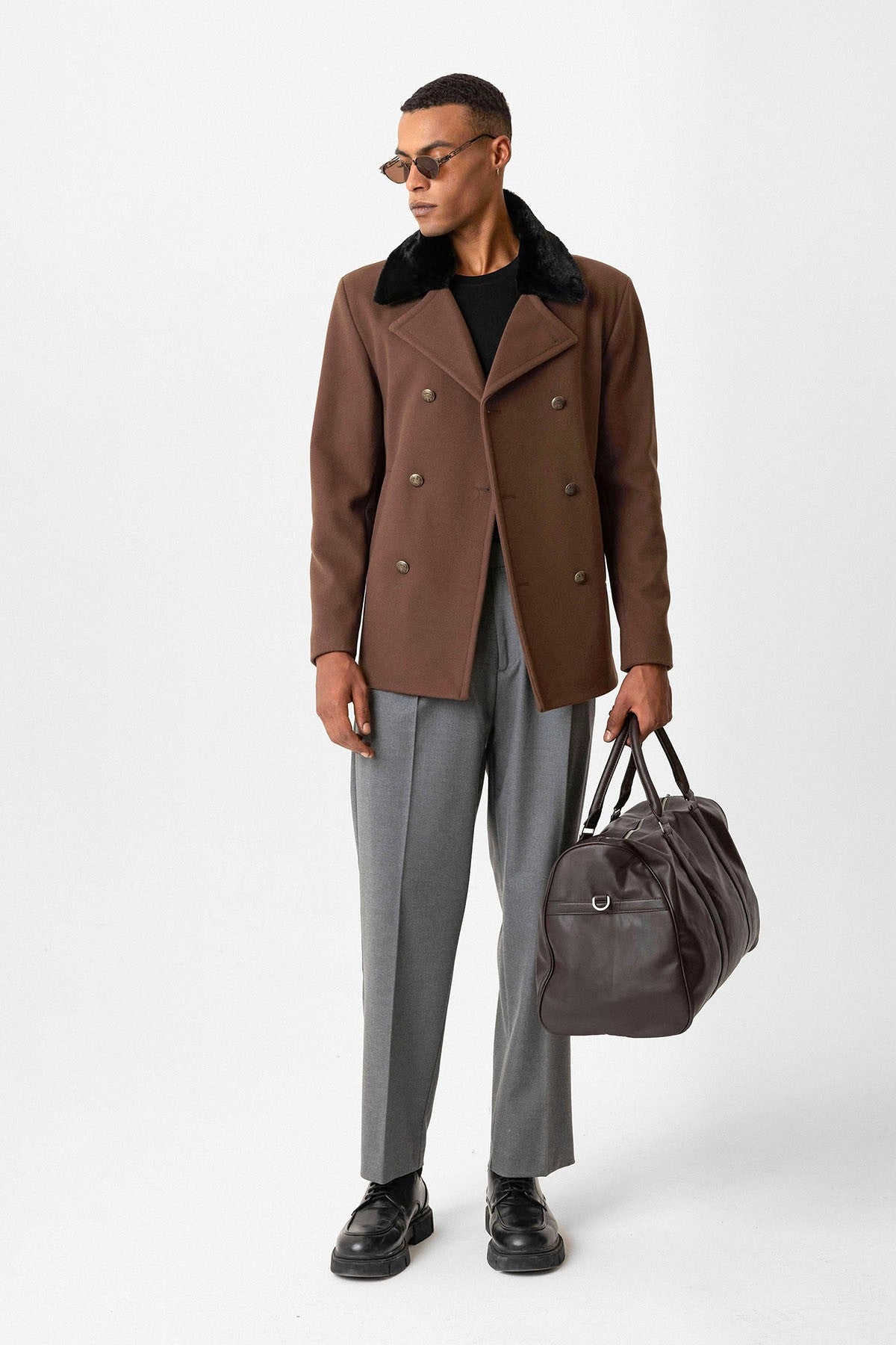 Antioch Men's Coat with Fur Collar and Double-Breasted Closure