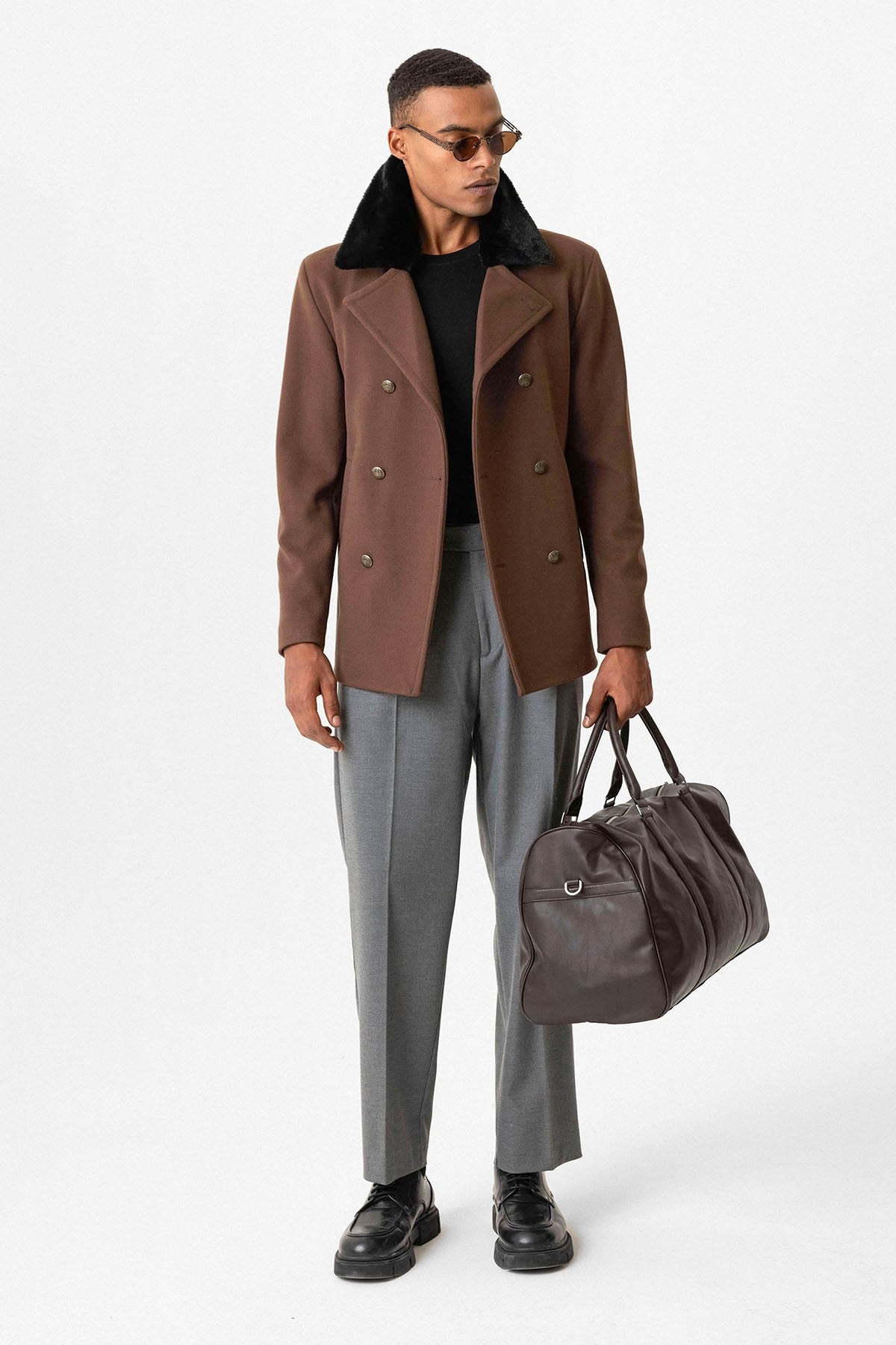 Antioch Men's Coat with Fur Collar and Double-Breasted Closure