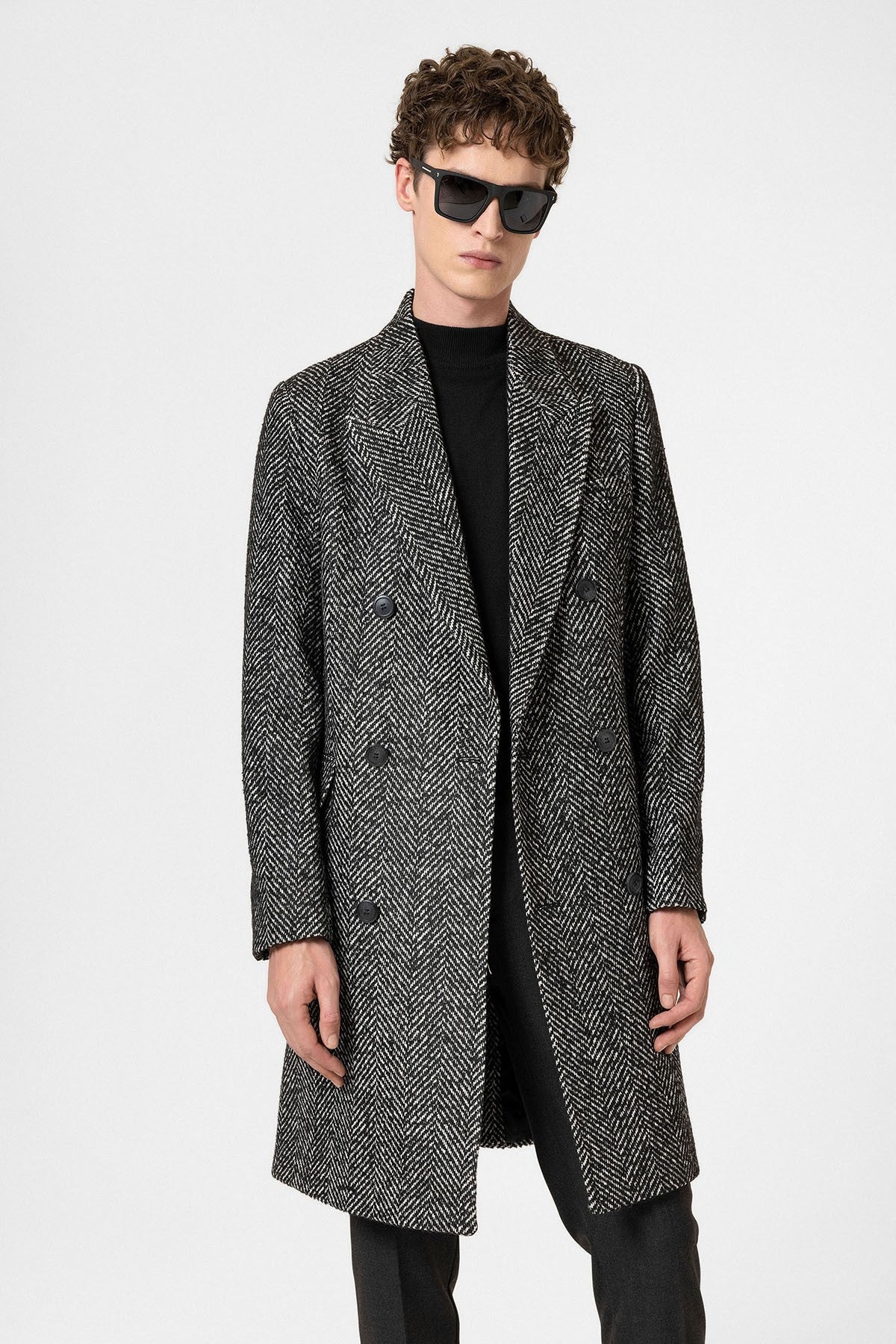 Antioch Men's Herringbone-Patterned Coat