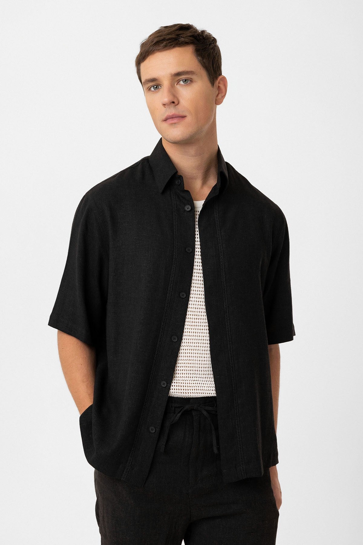 Antioch Linen-Blend Relaxed-Fit Men's Shirt