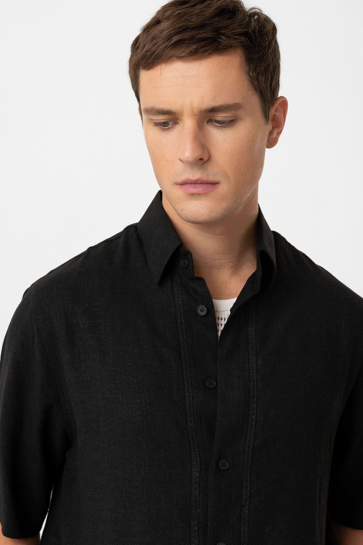 Antioch Linen-Blend Relaxed-Fit Men's Shirt