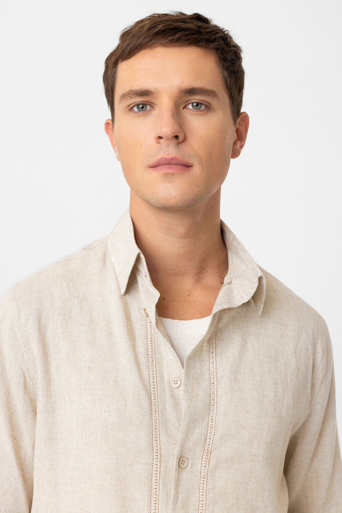 Antioch Linen-Blend Relaxed-Fit Men's Shirt