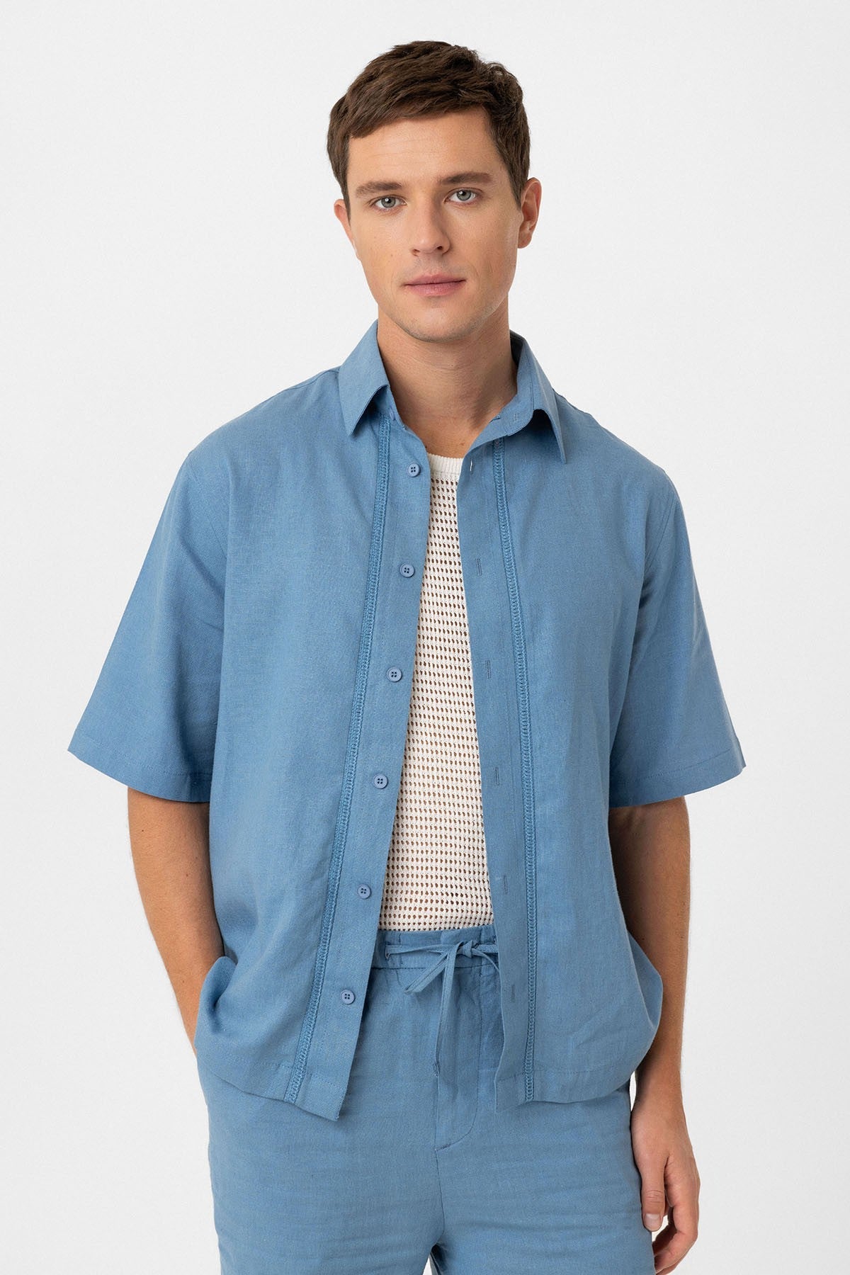Antioch Linen-Blend Relaxed-Fit Men's Shirt