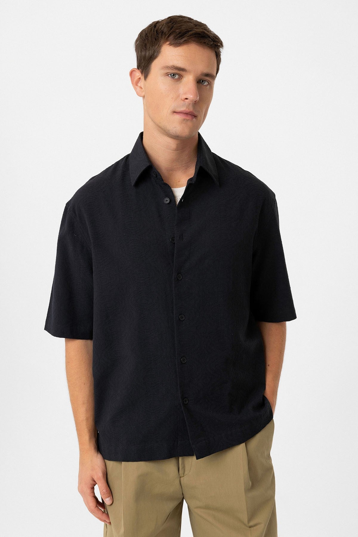 Antioch Cotton Relaxed Short-Sleeve Men's Shirt