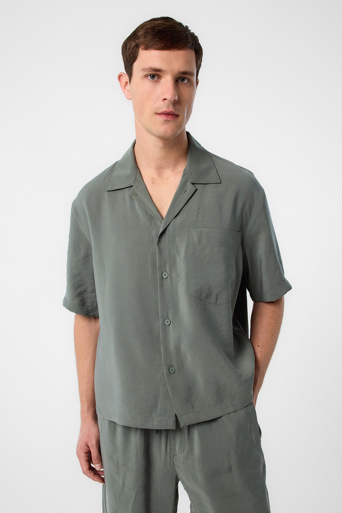 Antioch Apache Collar Modal Fabric Men's Shirt