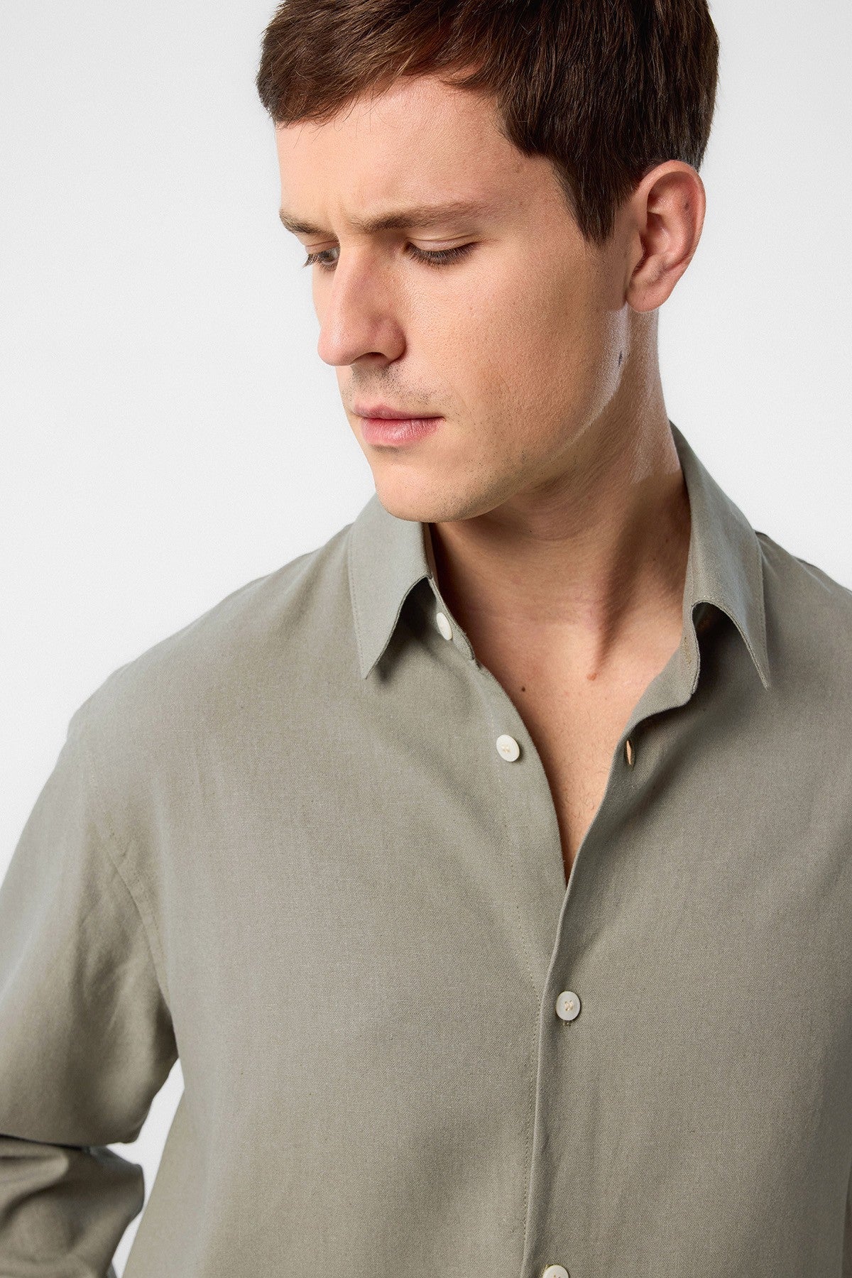 Antioch Relax Fit Men's Linen-Blend Shirt