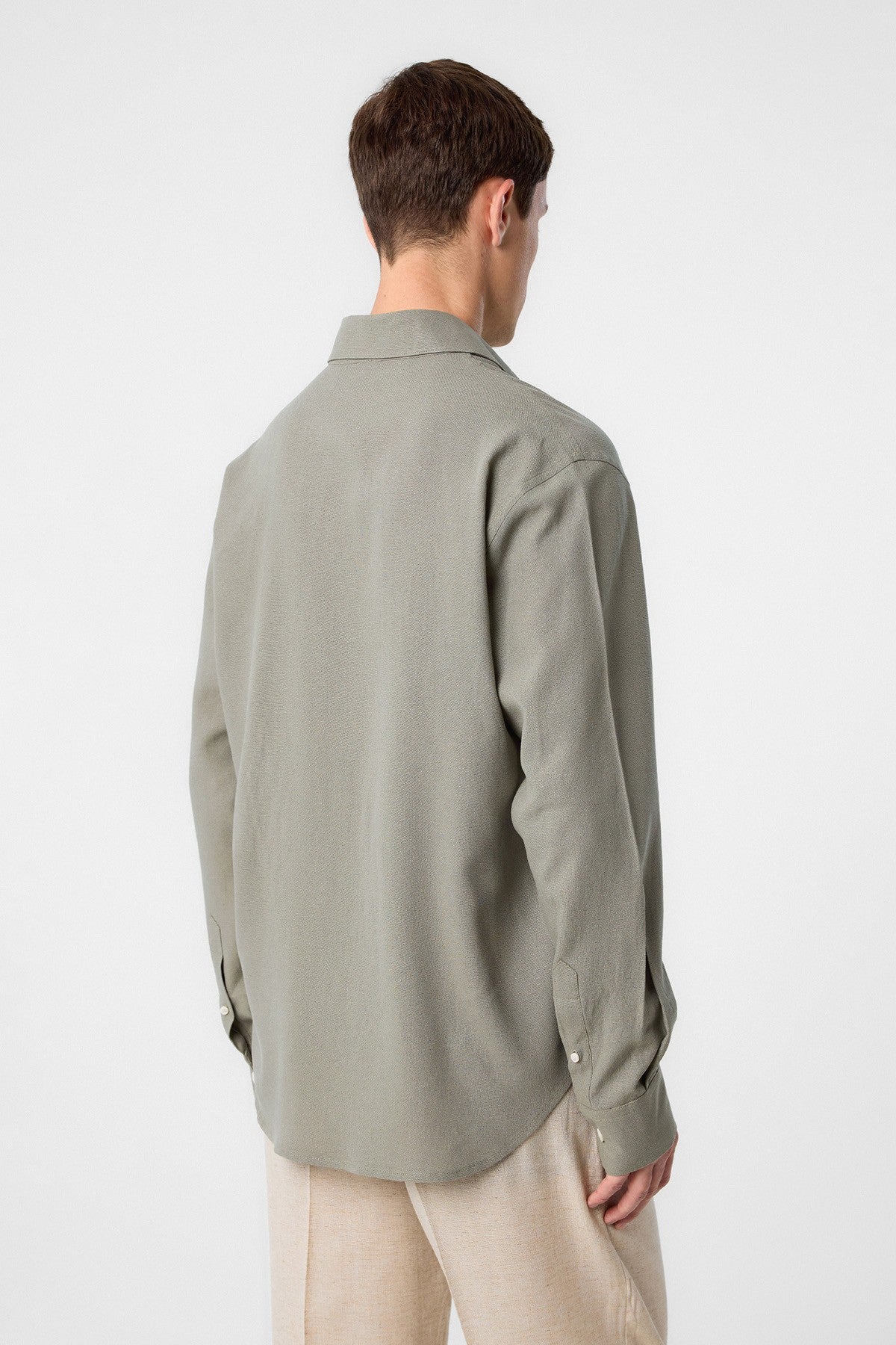 Antioch Relax Fit Men's Linen-Blend Shirt