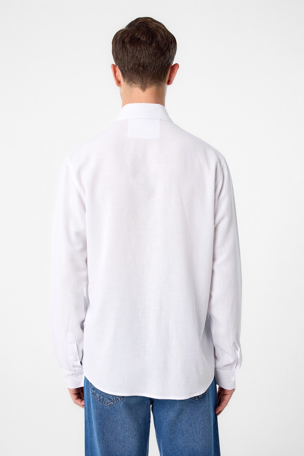 Antioch Men's Linen-Blend Button-Down Shirt
