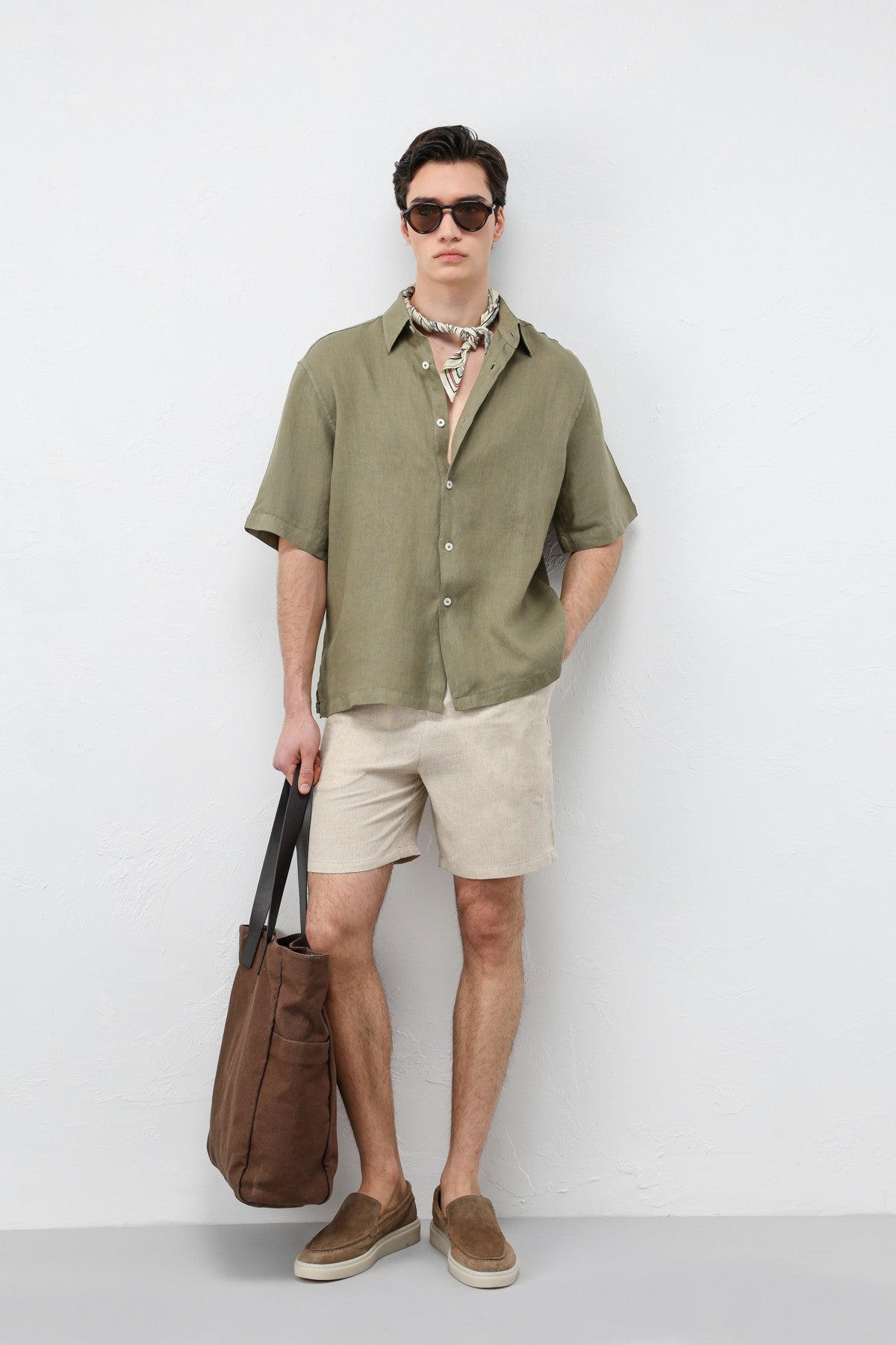 Antioch 100% Linen Relaxed-Fit Men's Shirt
