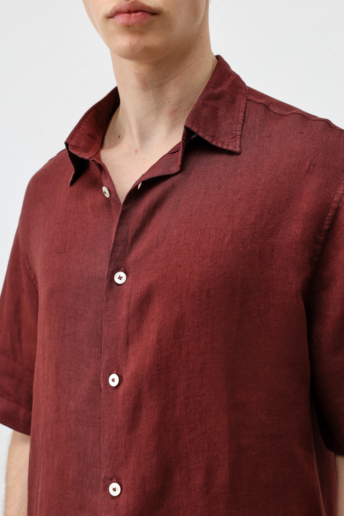 Antioch 100% Linen Relaxed-Fit Men's Shirt