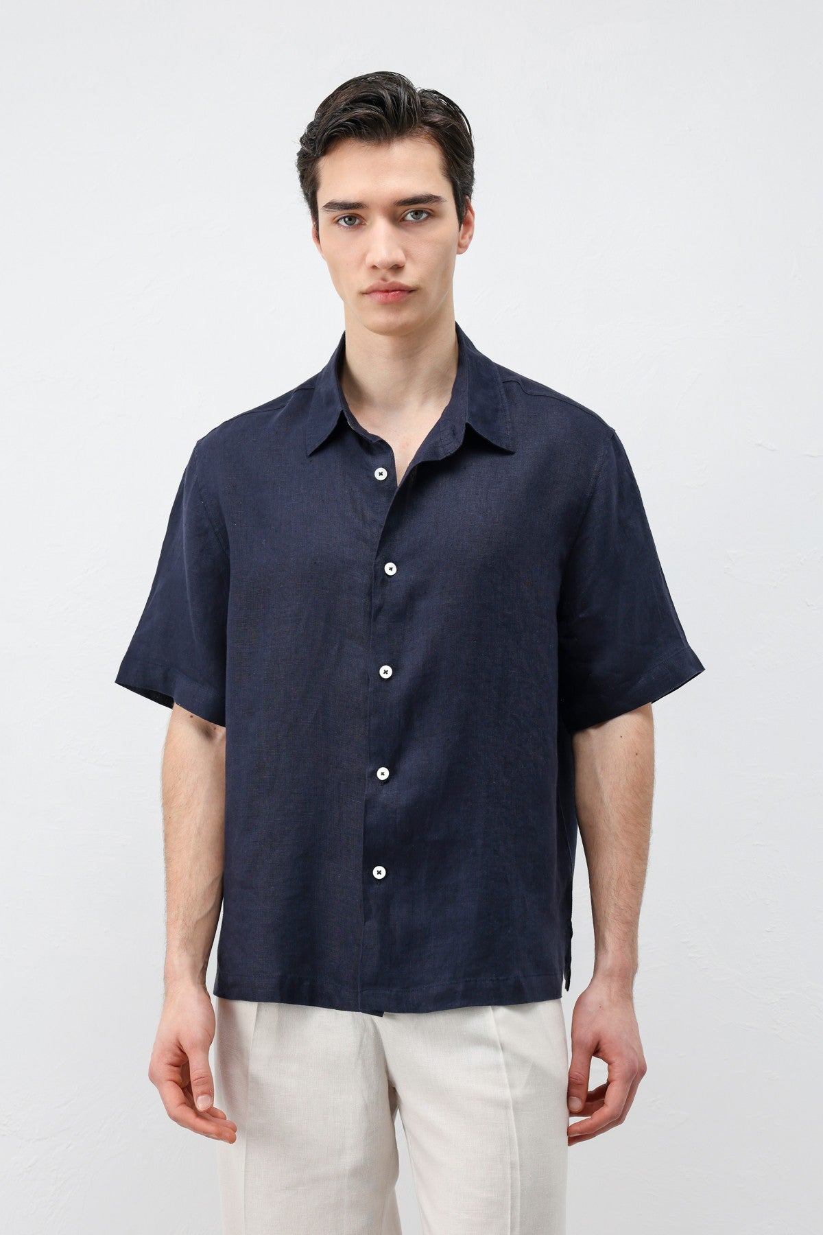 Antioch 100% Linen Relaxed-Fit Men's Shirt