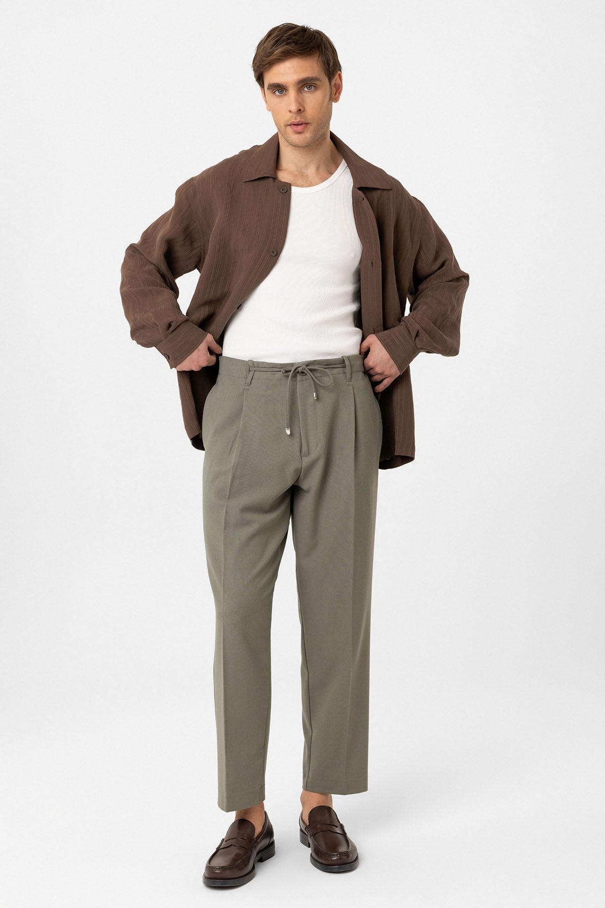 Men's Relaxed-Fit Jogger Pants