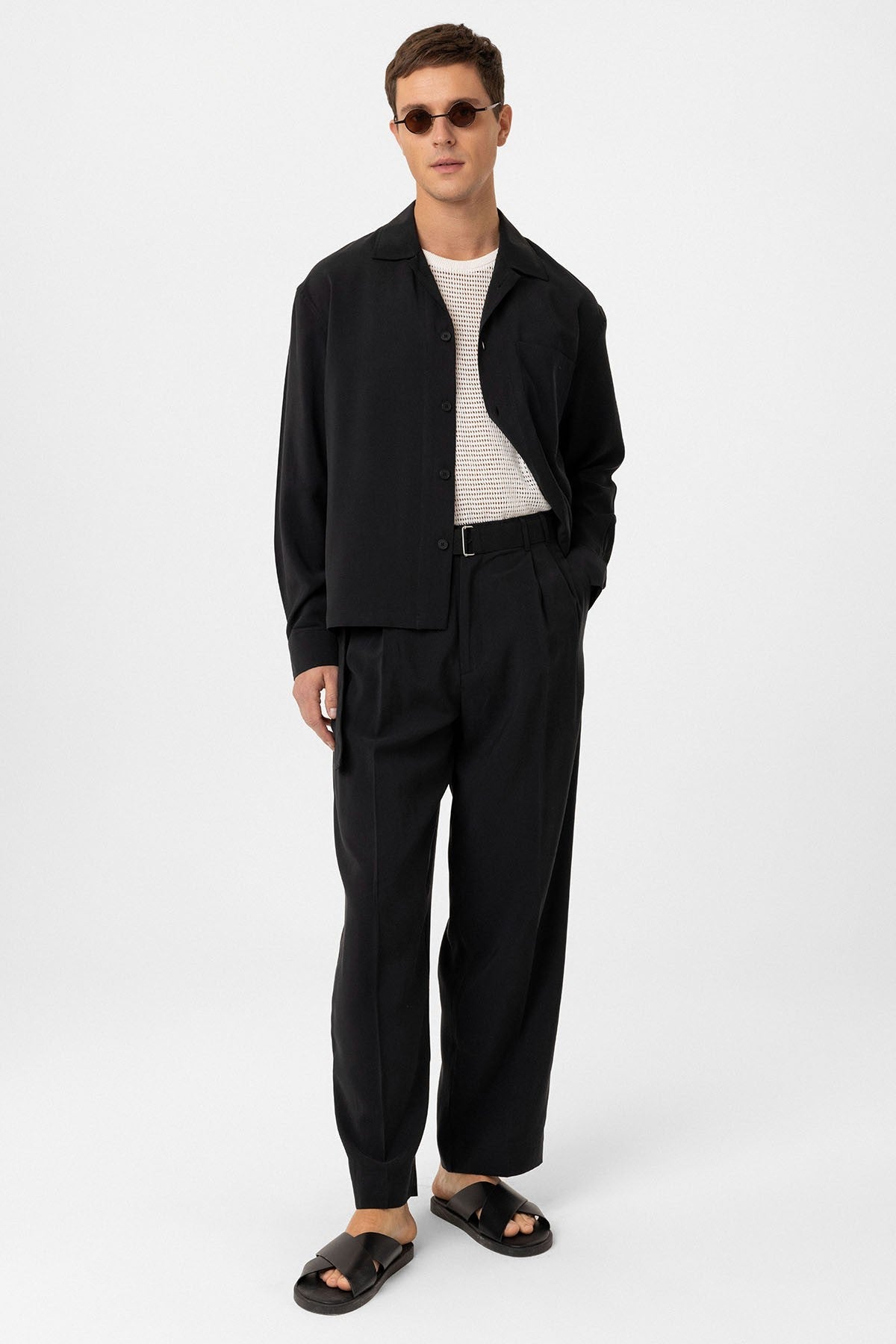 Antioch Modal Fabric Relaxed-Fit Men's Pants with a Belt